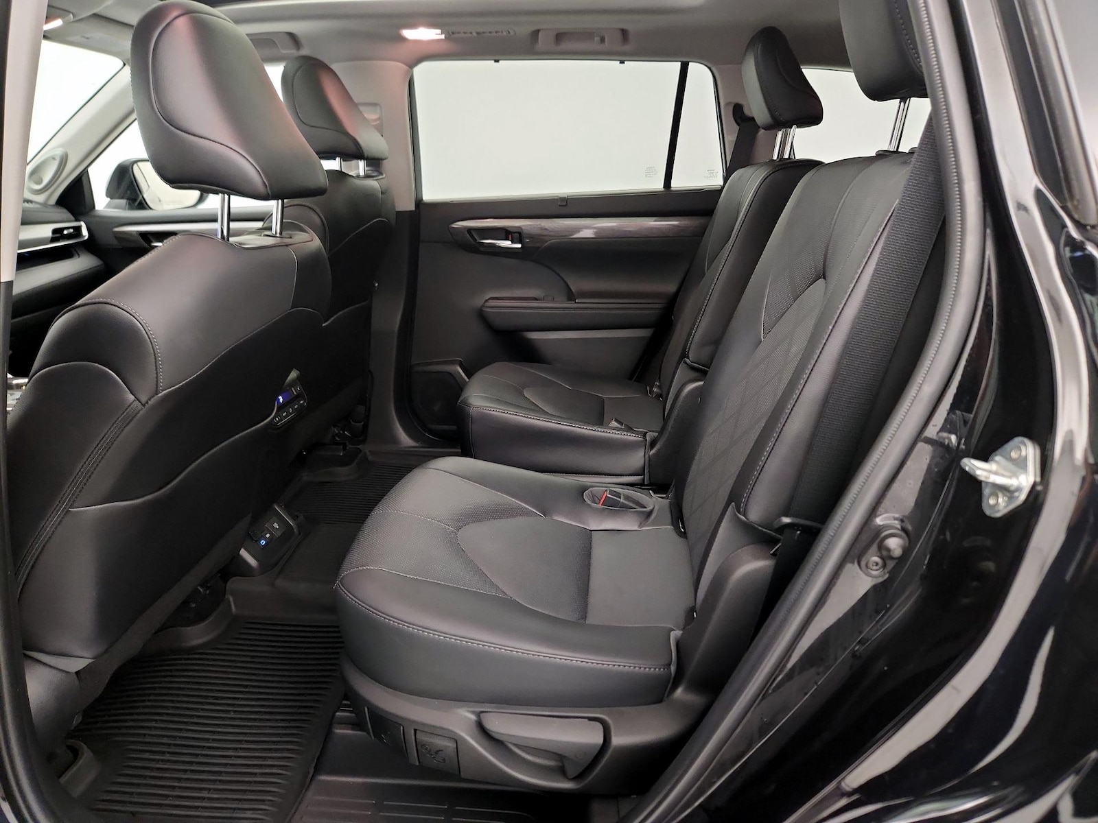 2022 Toyota Highlander Platinum - Photo 22