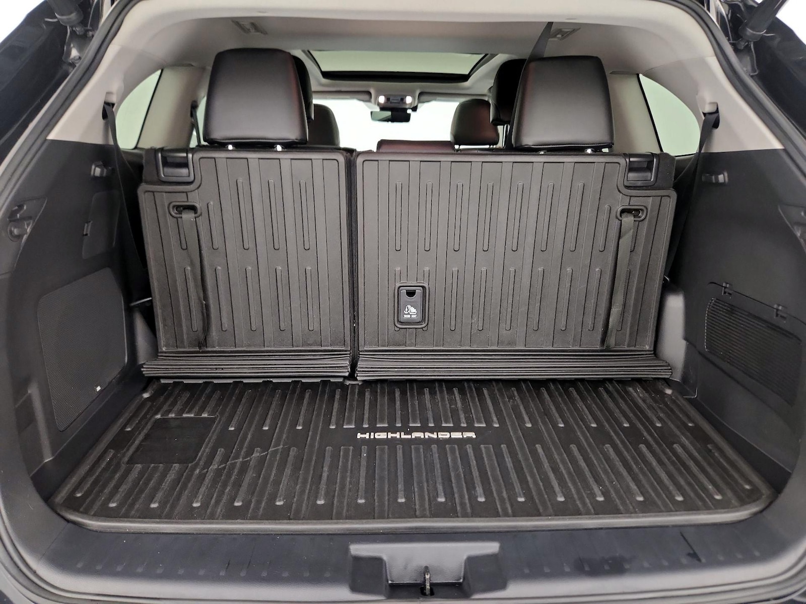 2022 Toyota Highlander Platinum - Photo 24