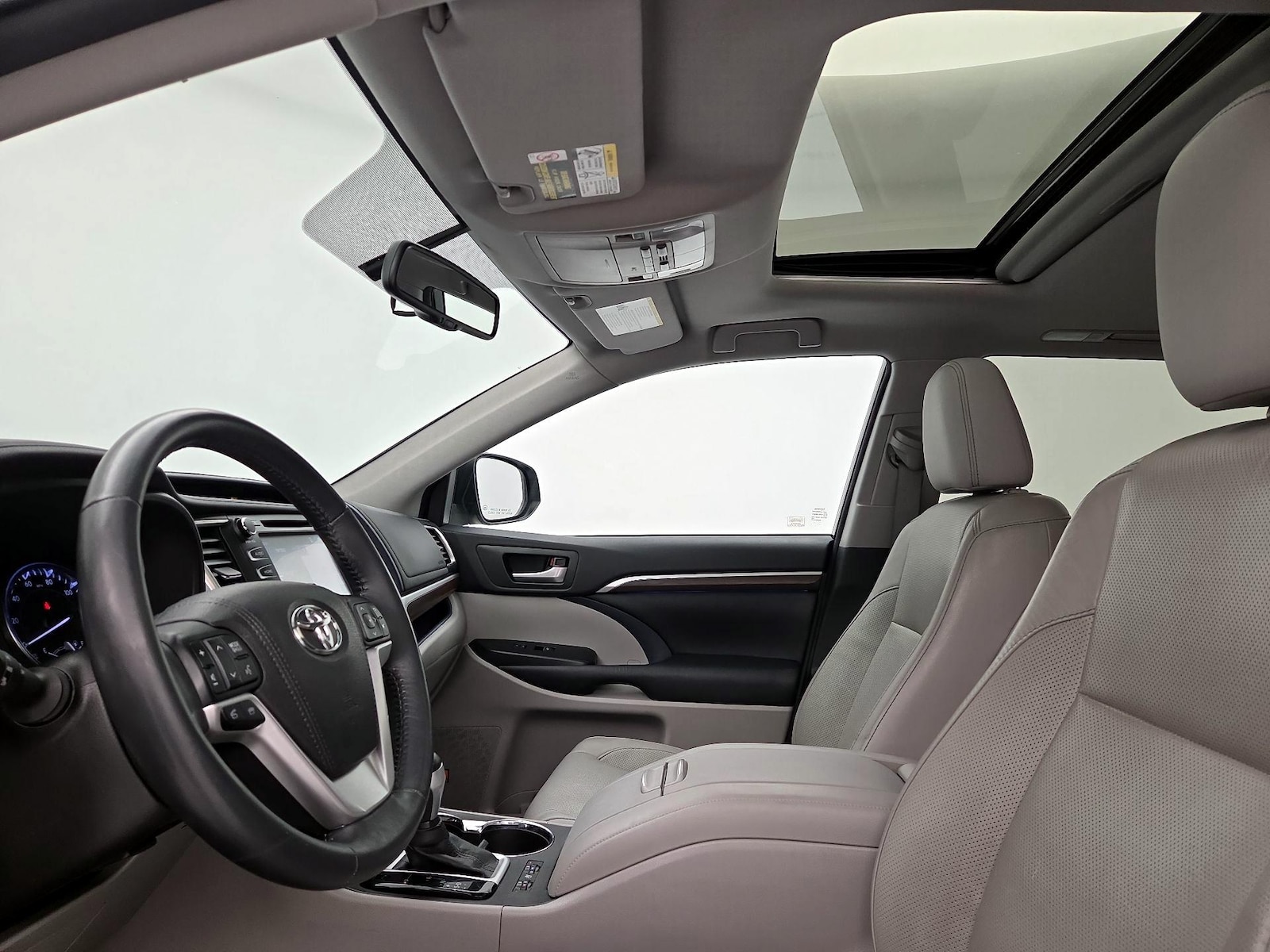 Sunroof(s) & Overhead Airbags