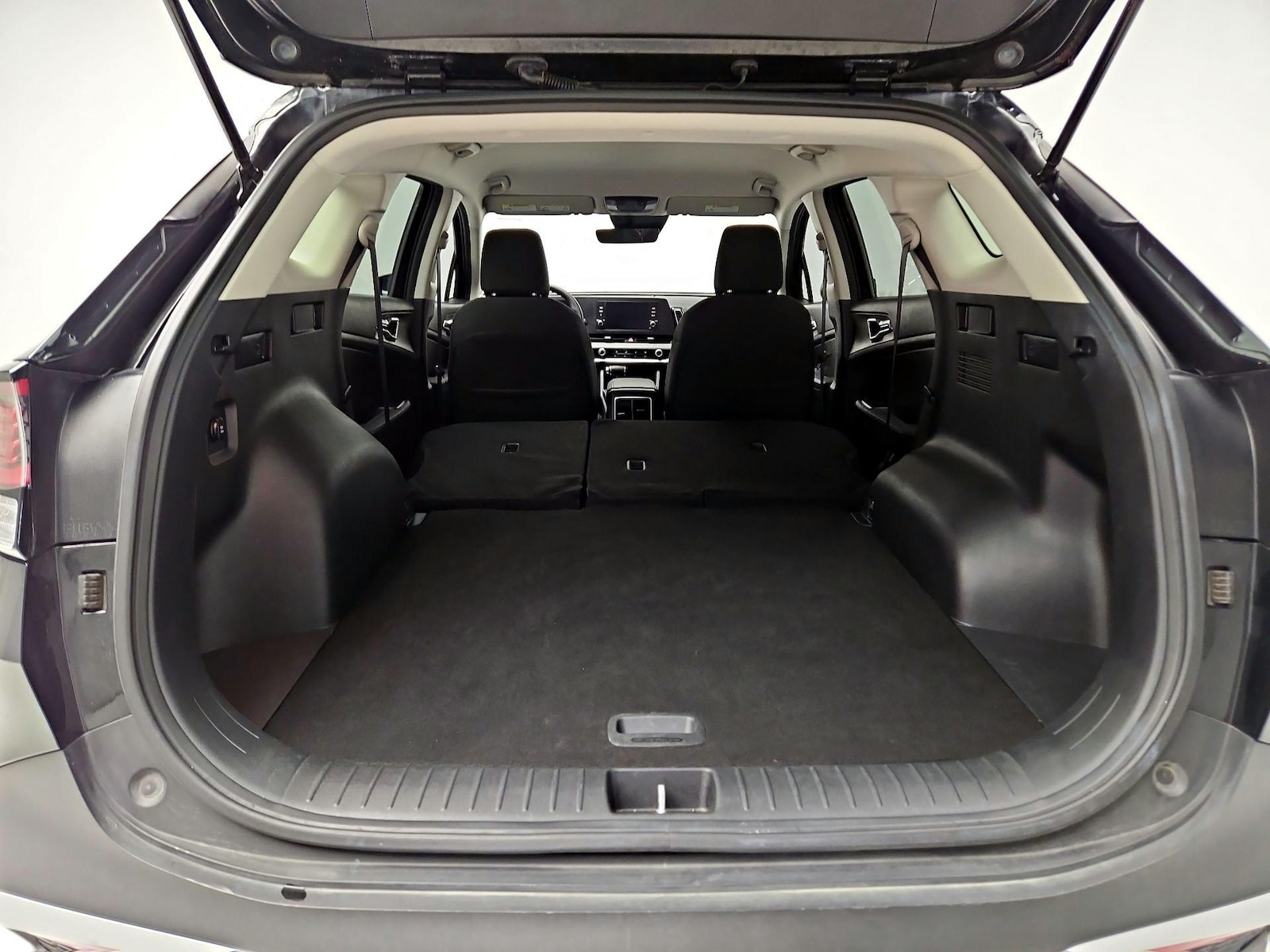 2025 Kia Sportage LX - Photo 22