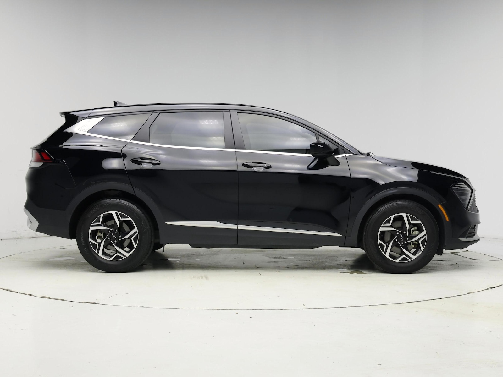 2025 Kia Sportage LX - Photo 8