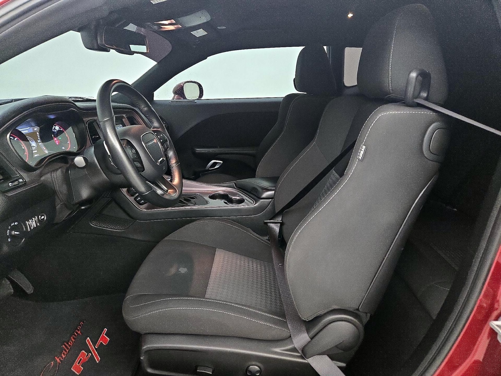 2023 Dodge Challenger R/T - Photo 12