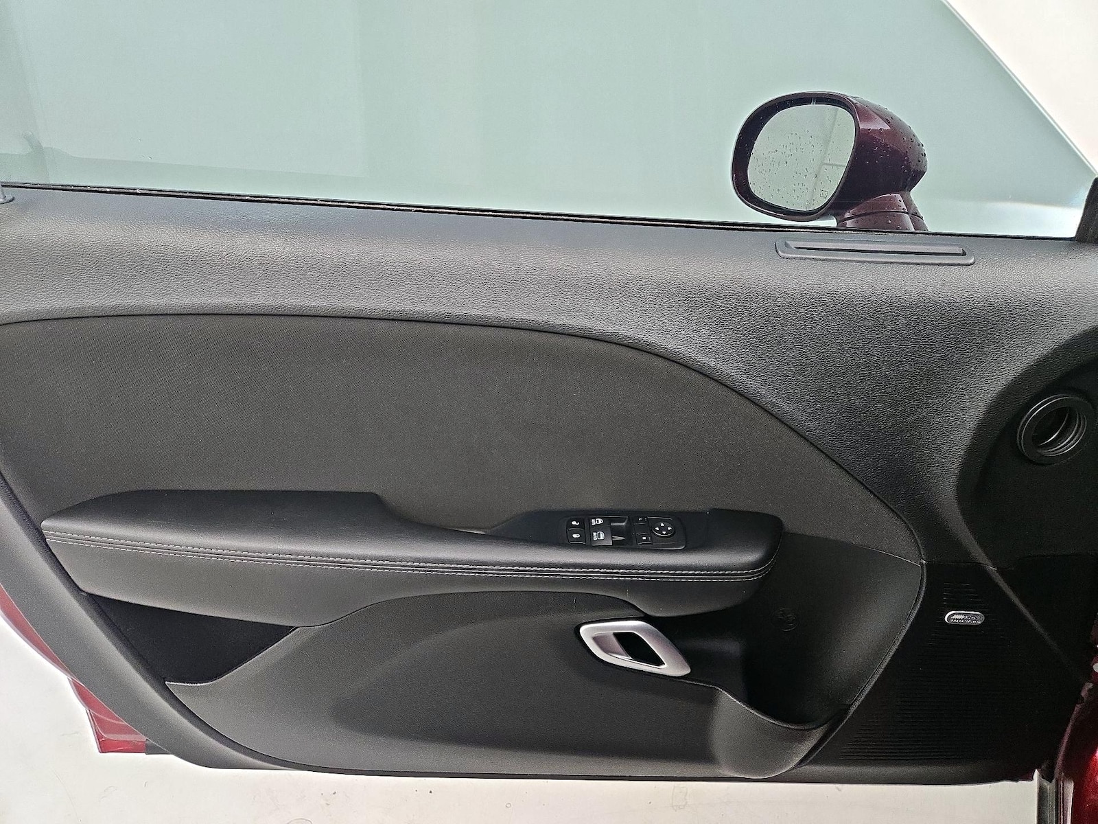 2023 Dodge Challenger R/T - Photo 13