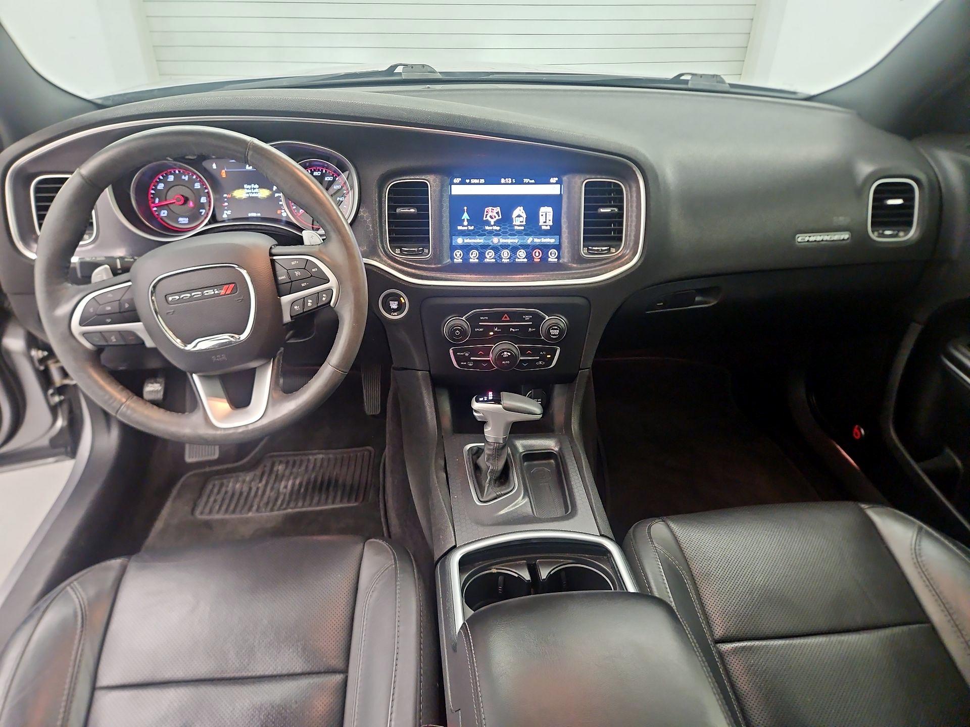 Thumbnail: 2017 Dodge Charger - 9