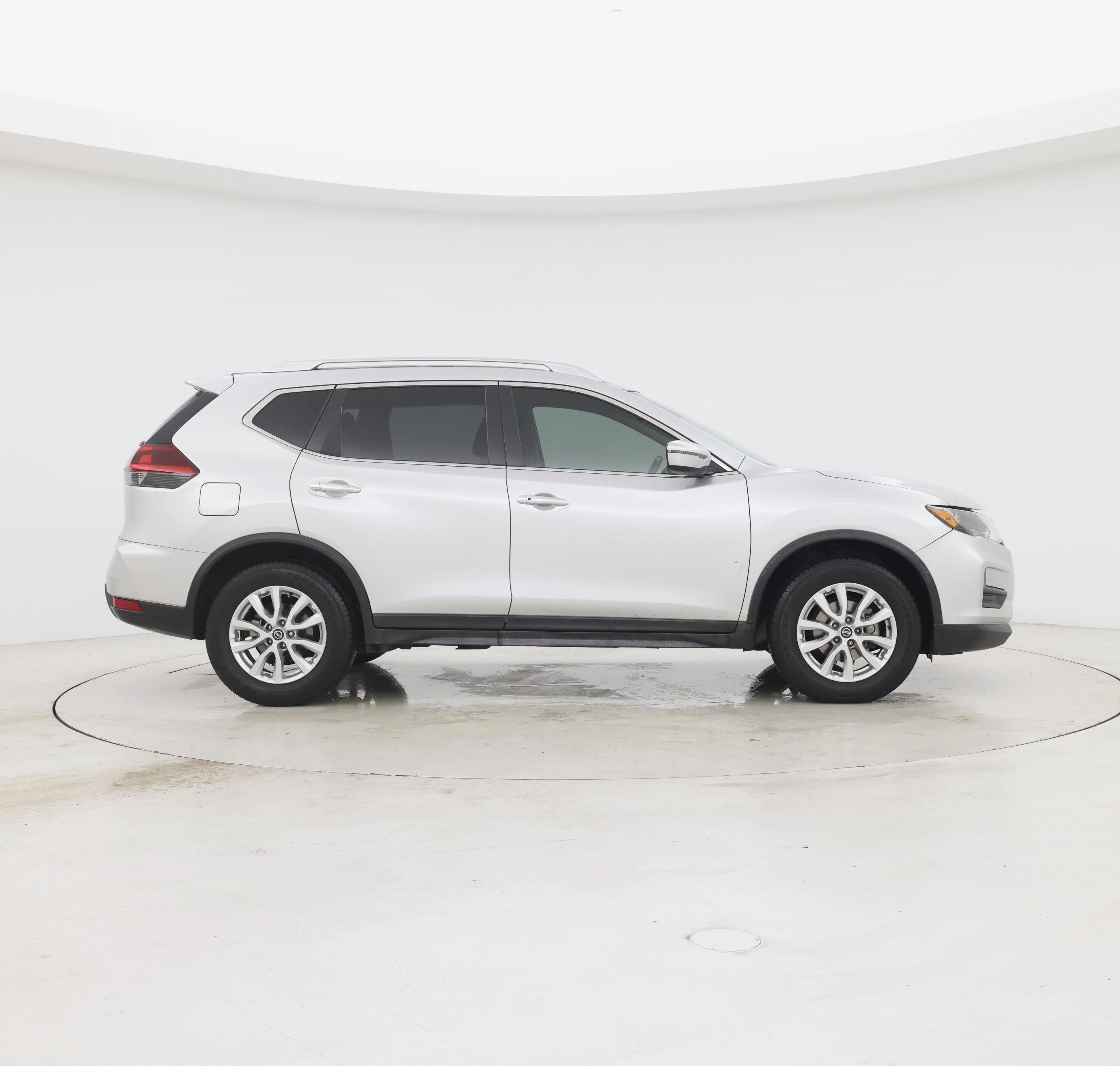 Thumbnail: 2020 Nissan Rogue - 7