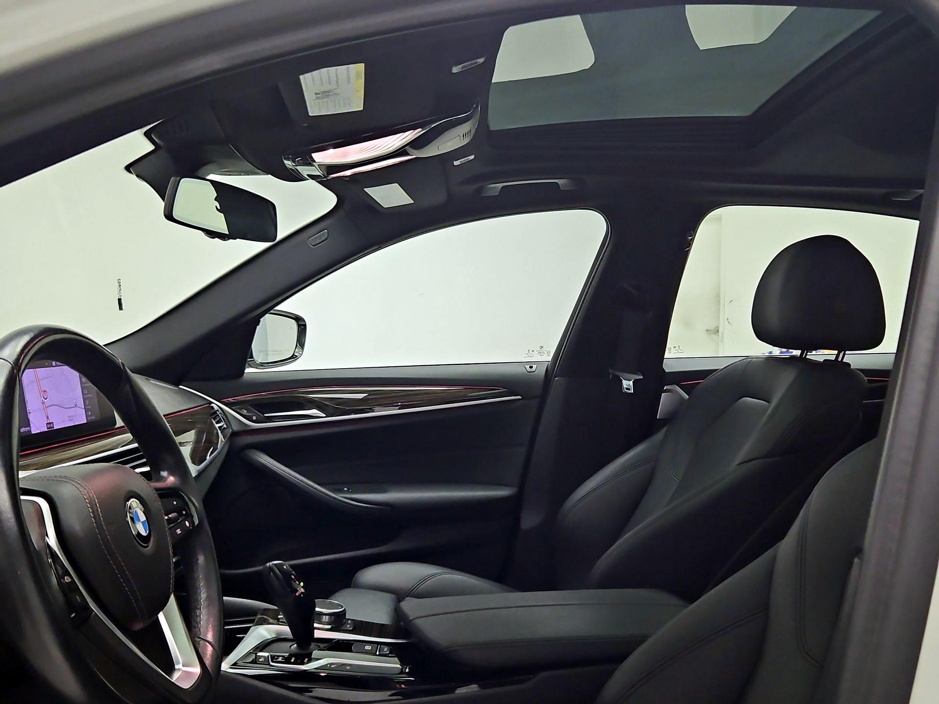 Thumbnail: 2020 BMW 5 Series - 20
