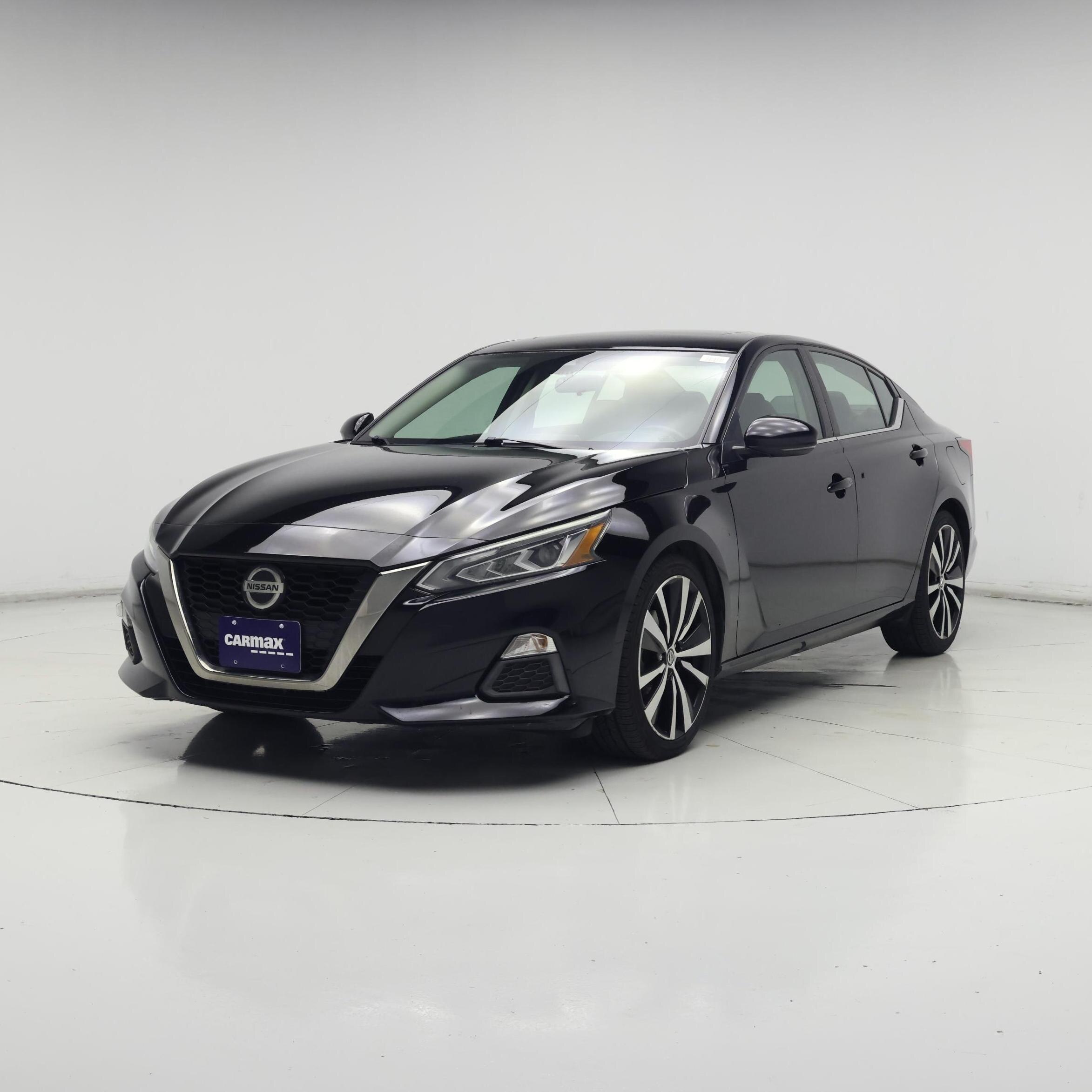 Thumbnail: 2020 Nissan Altima - 4