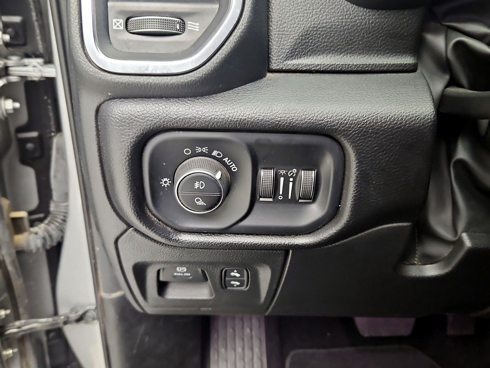 Thumbnail: 2025 RAM 1500 - 13