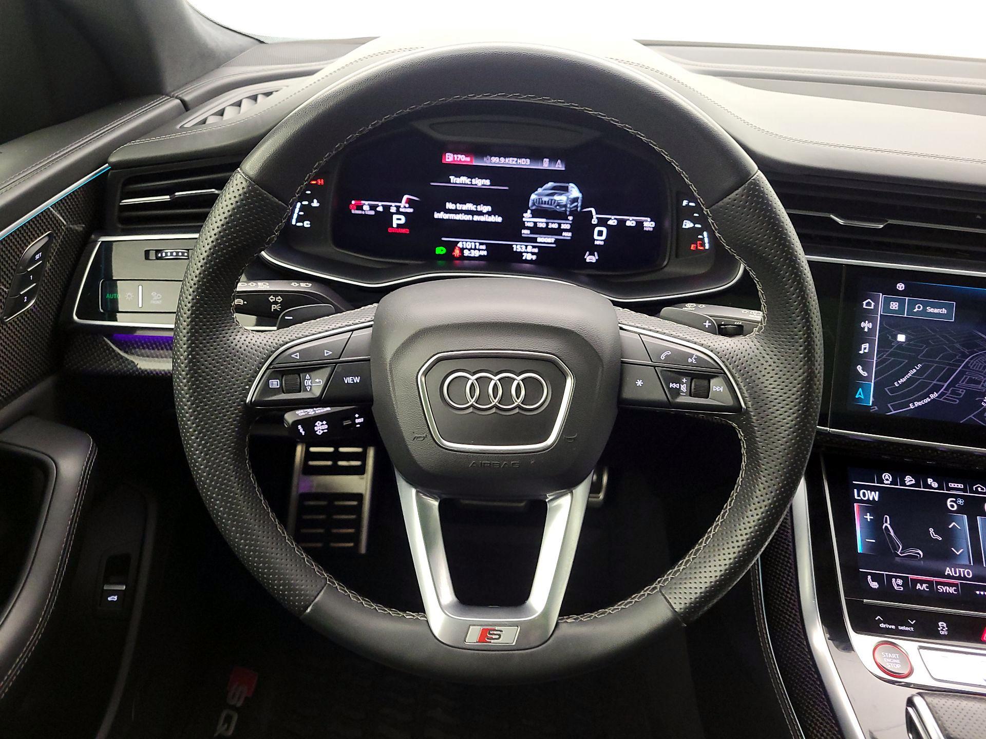 Thumbnail: 2023 Audi SQ8 - 10
