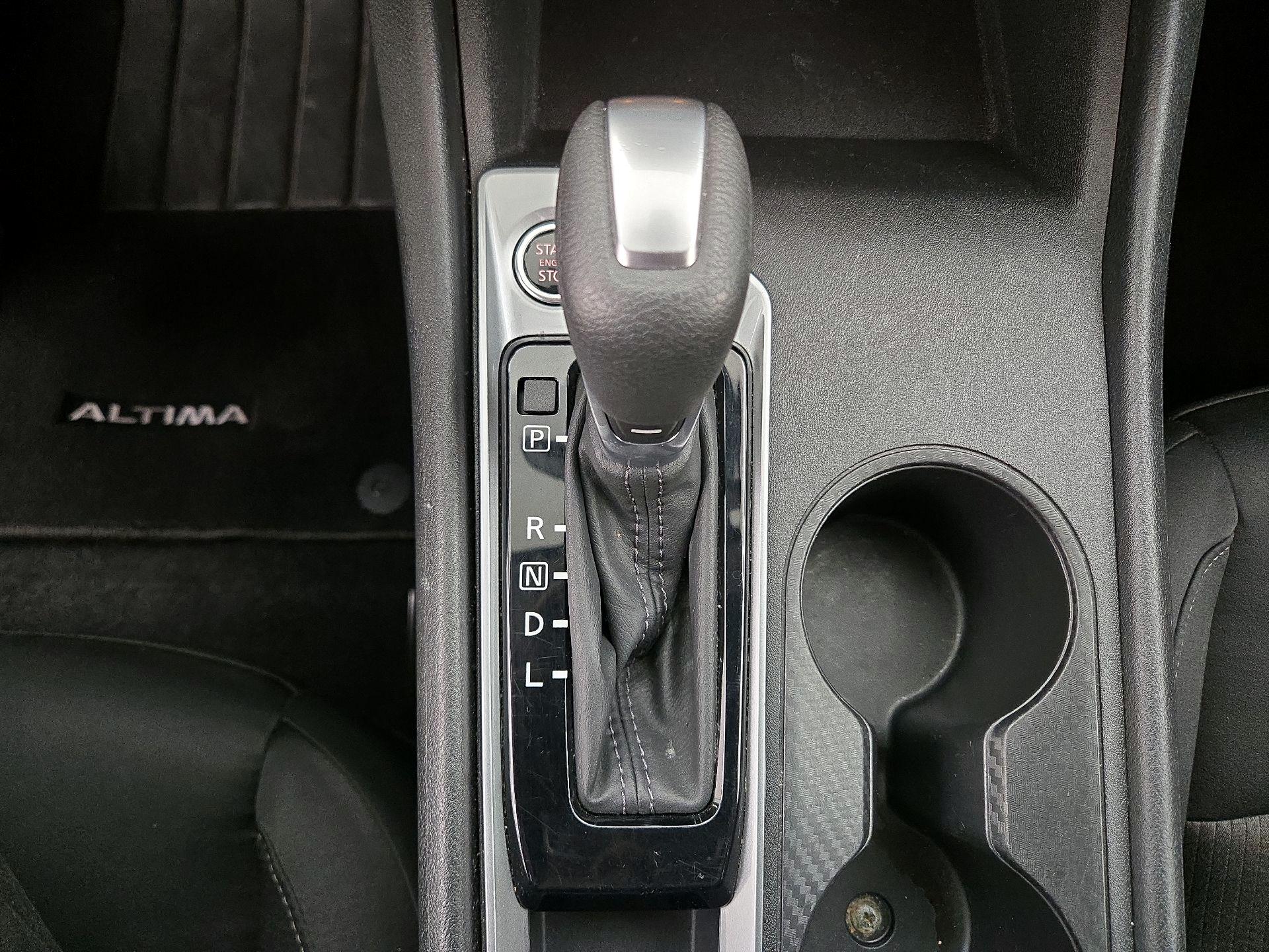 Thumbnail: 2025 Nissan Altima - 17