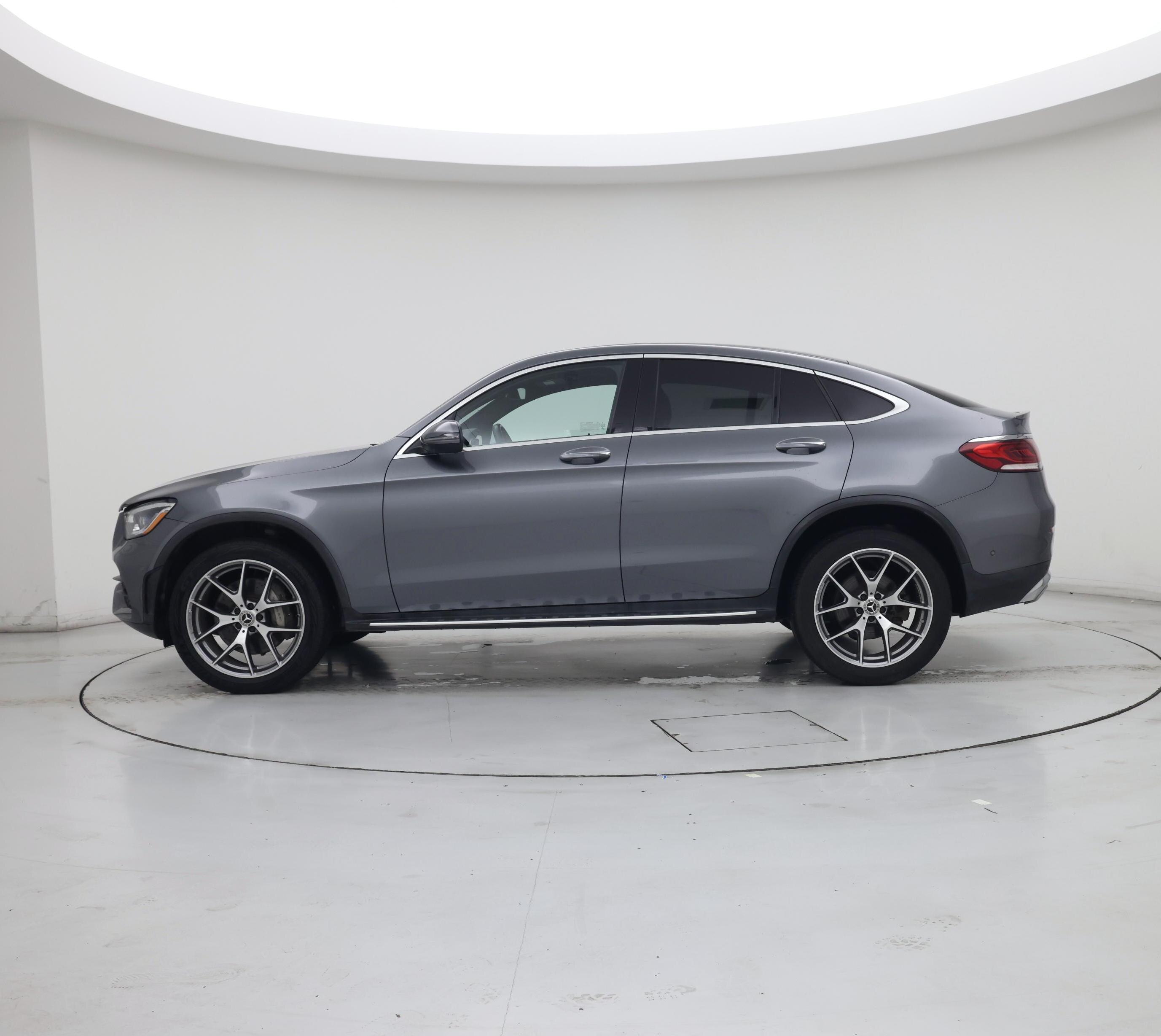 Thumbnail: 2022 Mercedes-Benz GLC - 3