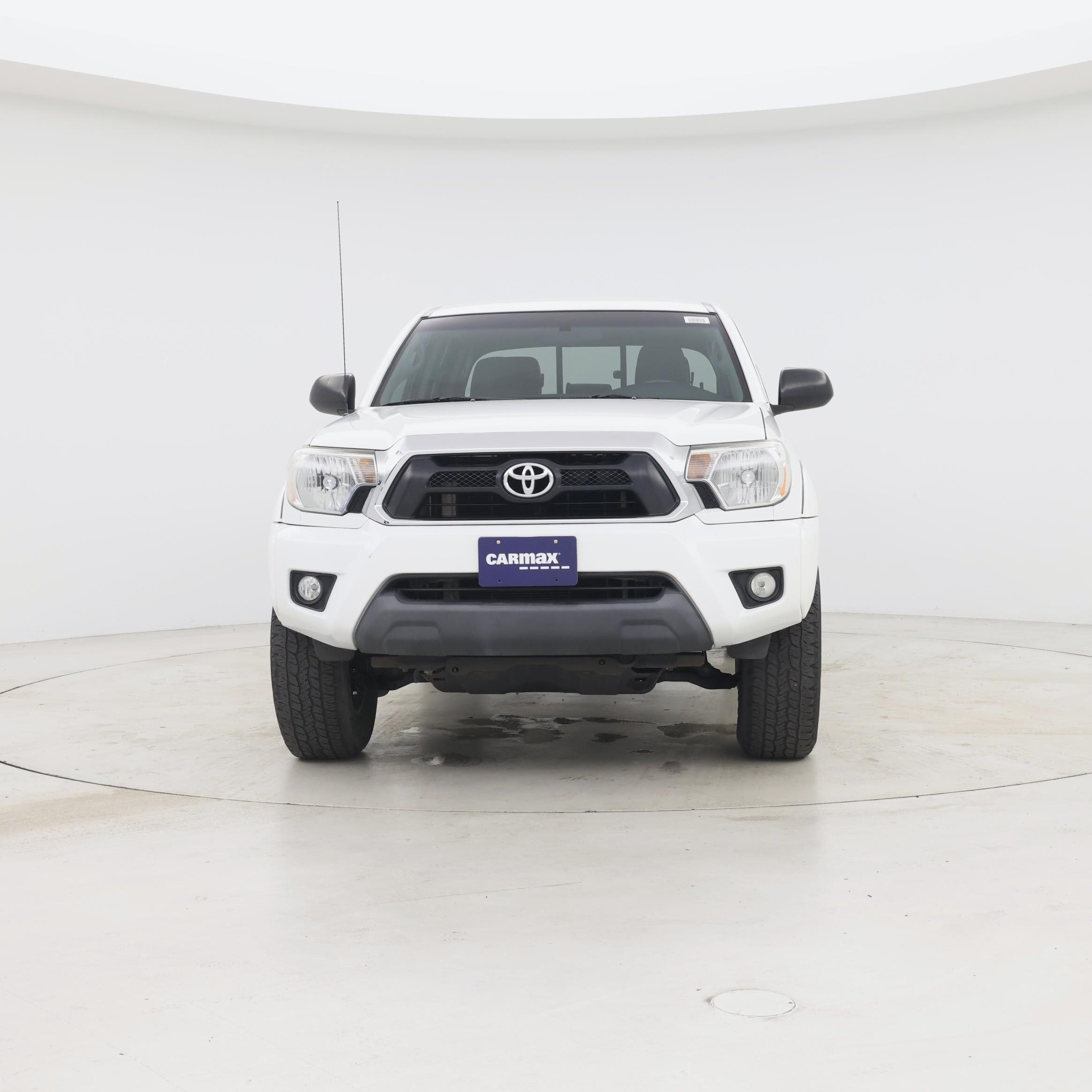 Thumbnail: 2015 Toyota Tacoma - 5