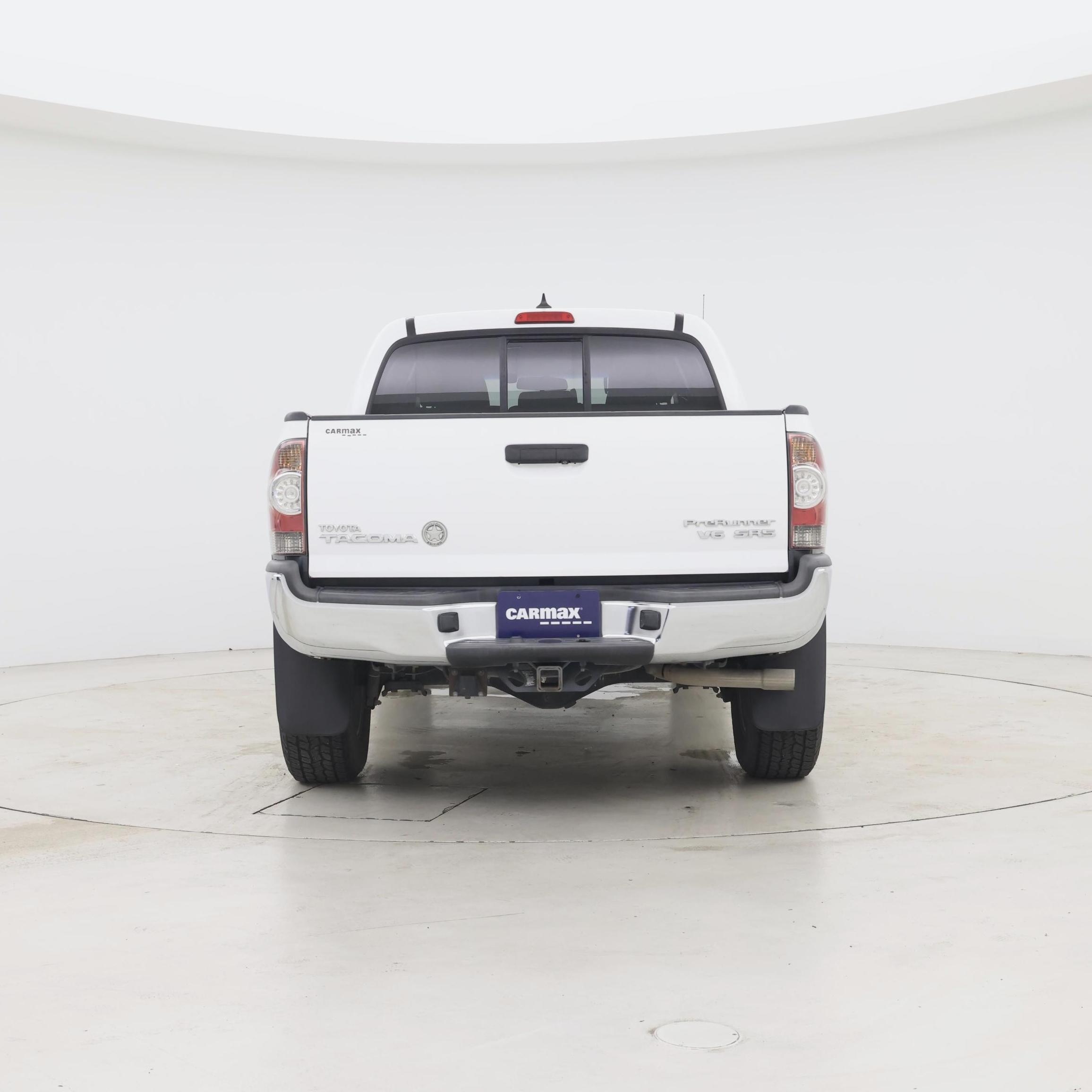 Thumbnail: 2015 Toyota Tacoma - 6