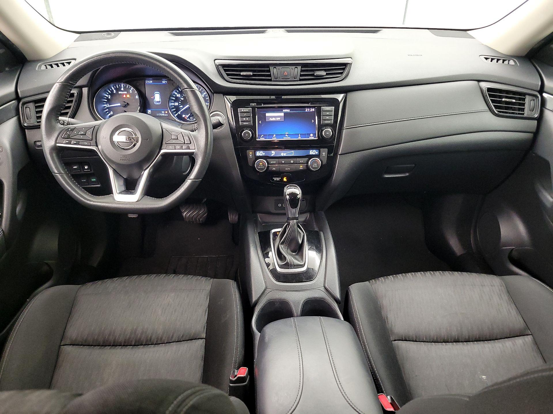 Thumbnail: 2018 Nissan Rogue - 9