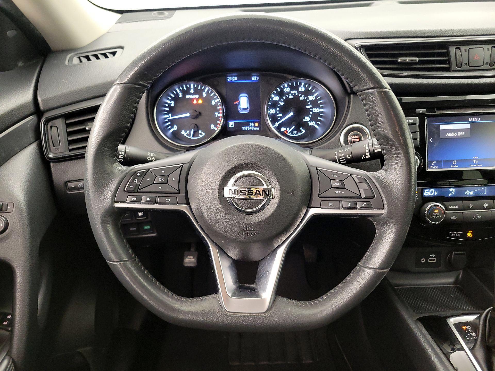 Thumbnail: 2018 Nissan Rogue - 10
