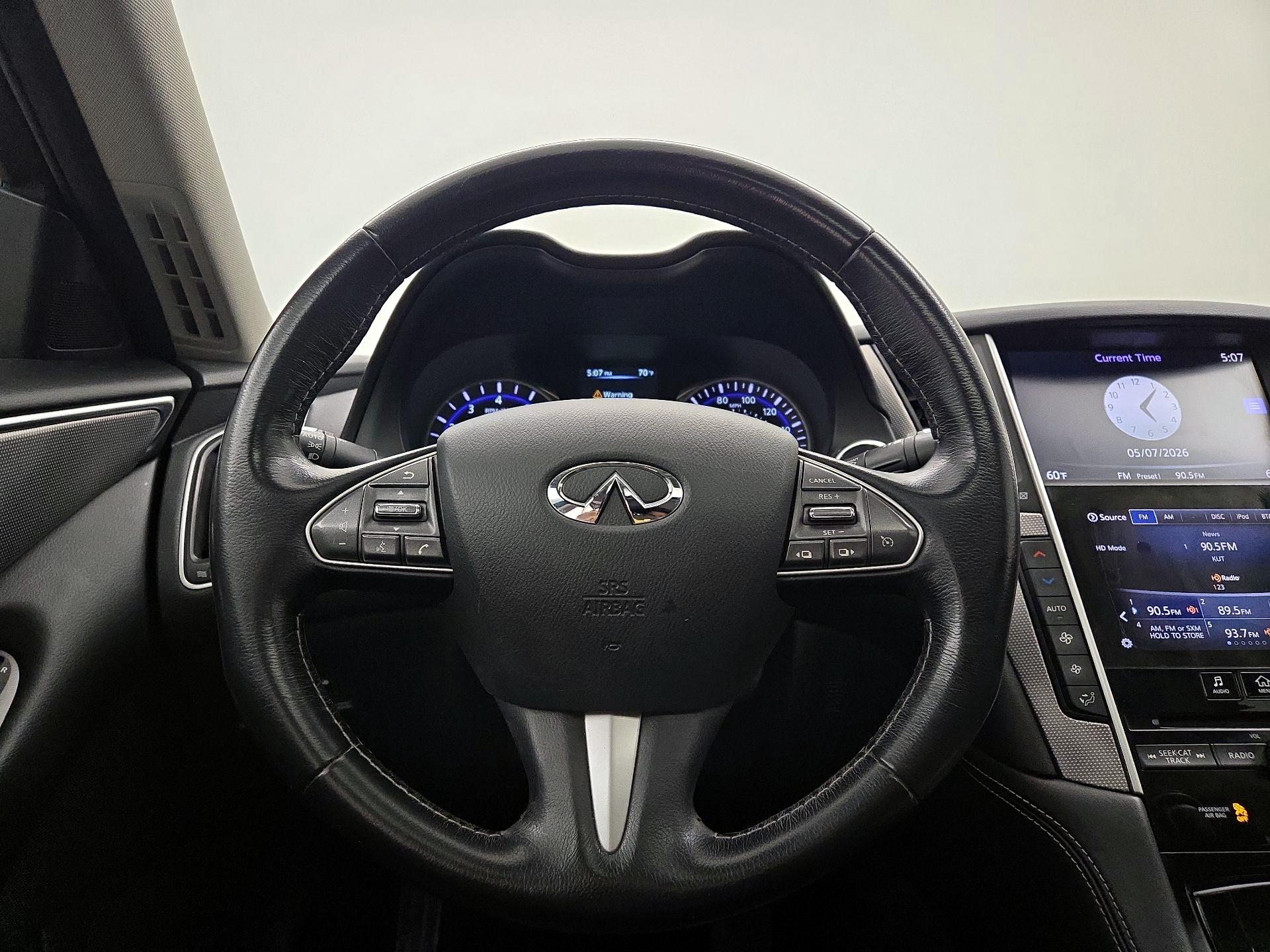 Thumbnail: 2017 INFINITI Q50 - 10