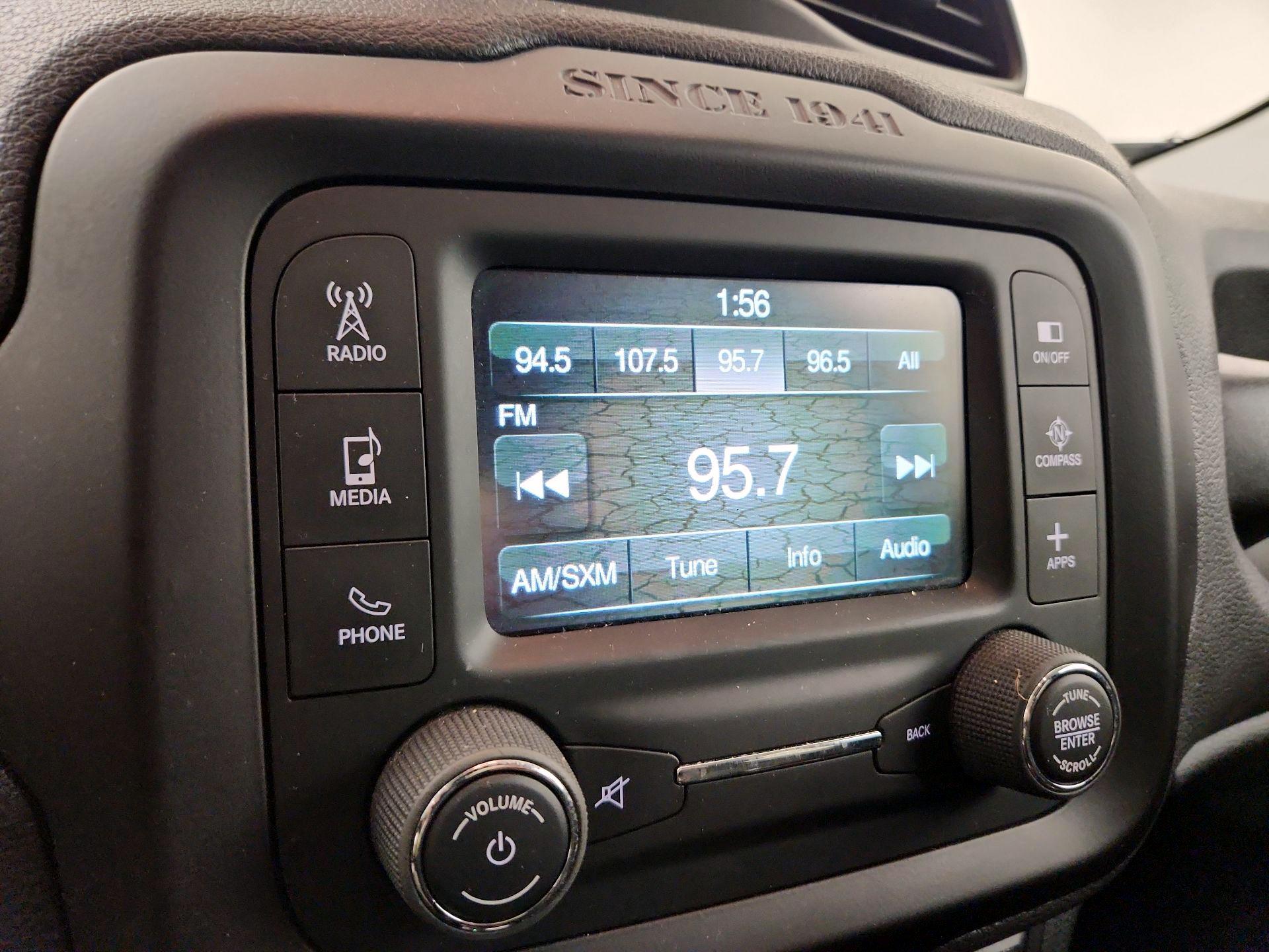 Thumbnail: 2017 Jeep Renegade - 13