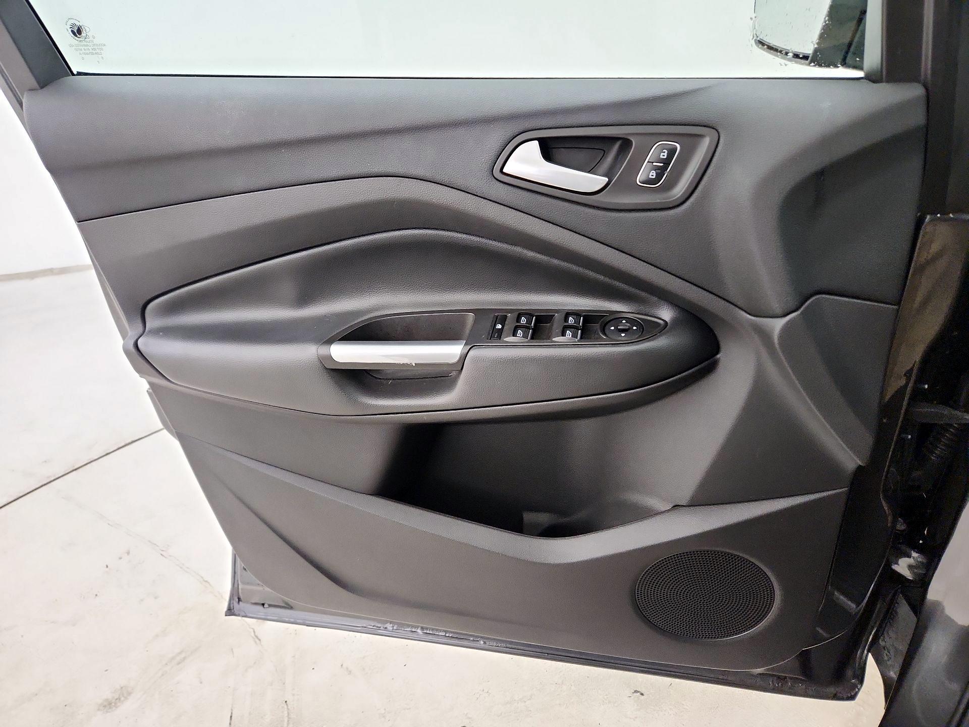 Thumbnail: 2017 Ford Escape - 12