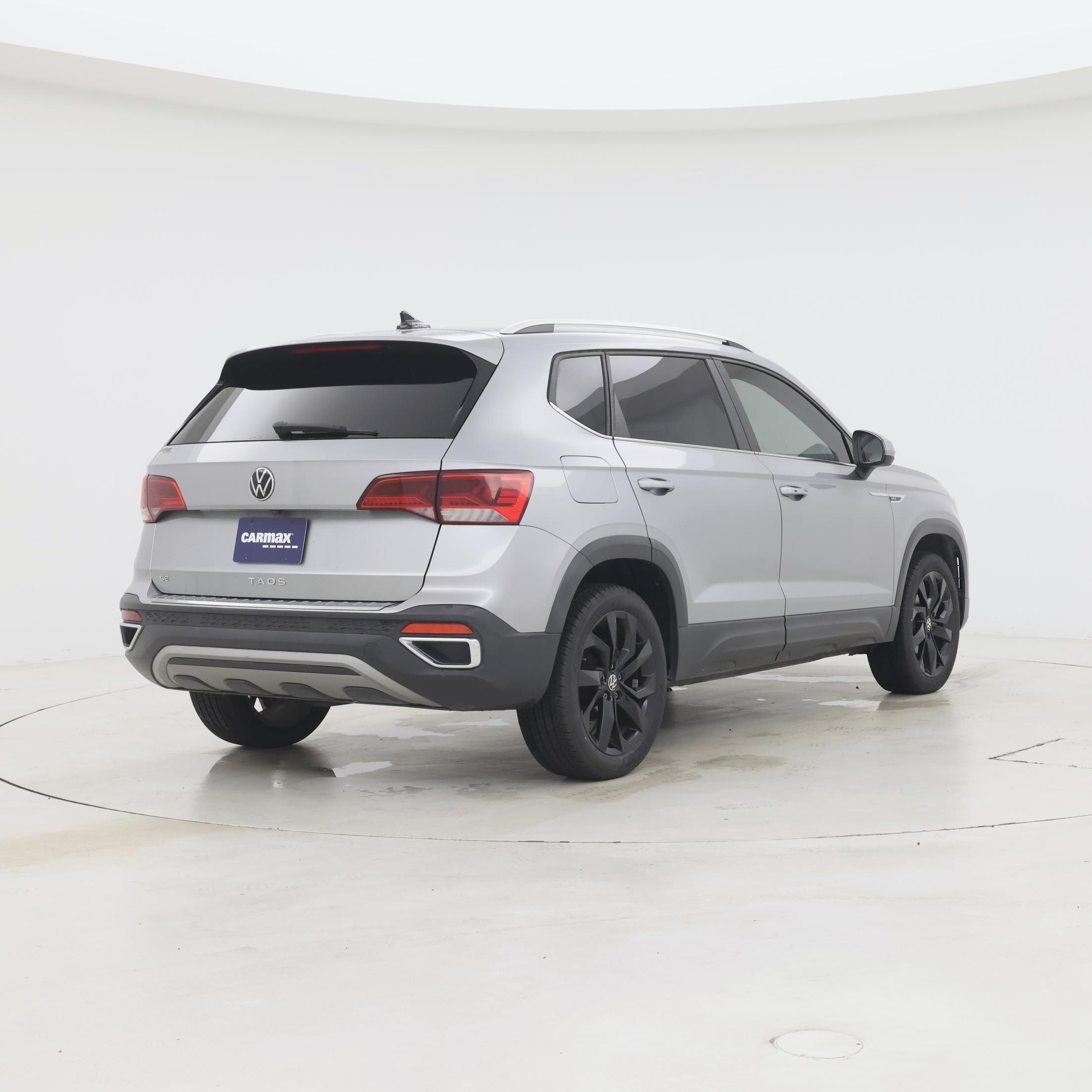 Thumbnail: 2022 Volkswagen Taos - 8