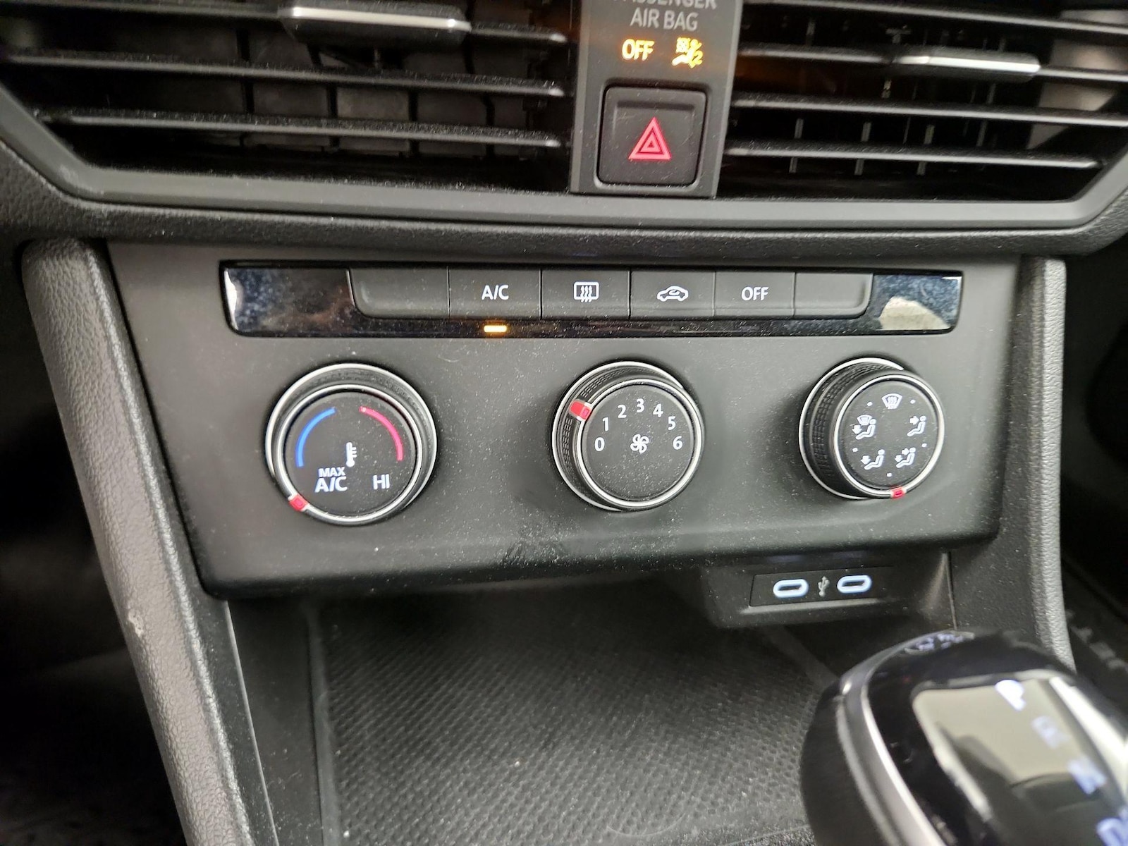 2024 Volkswagen Jetta S - Photo 15
