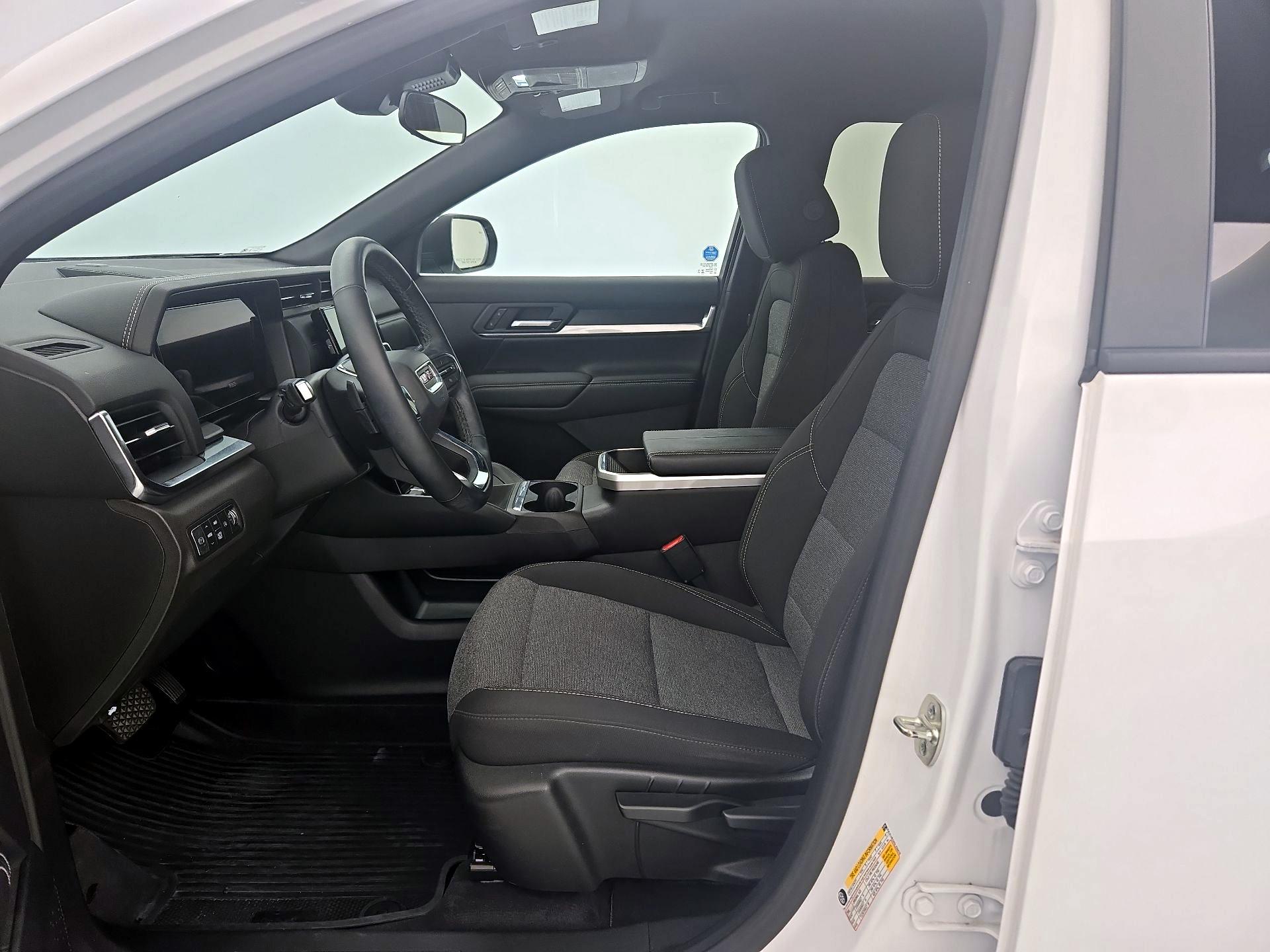 Thumbnail: 2025 GMC Terrain - 11