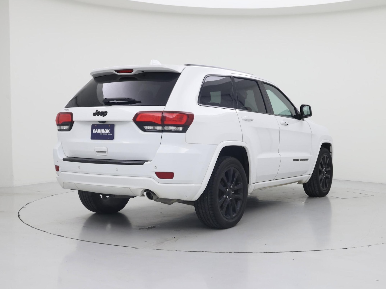 2018 Jeep Grand Cherokee Altitude - Photo 9