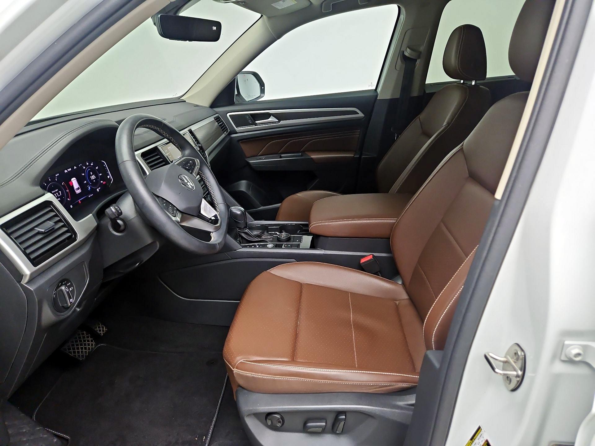 Thumbnail: 2022 Volkswagen Atlas - 11