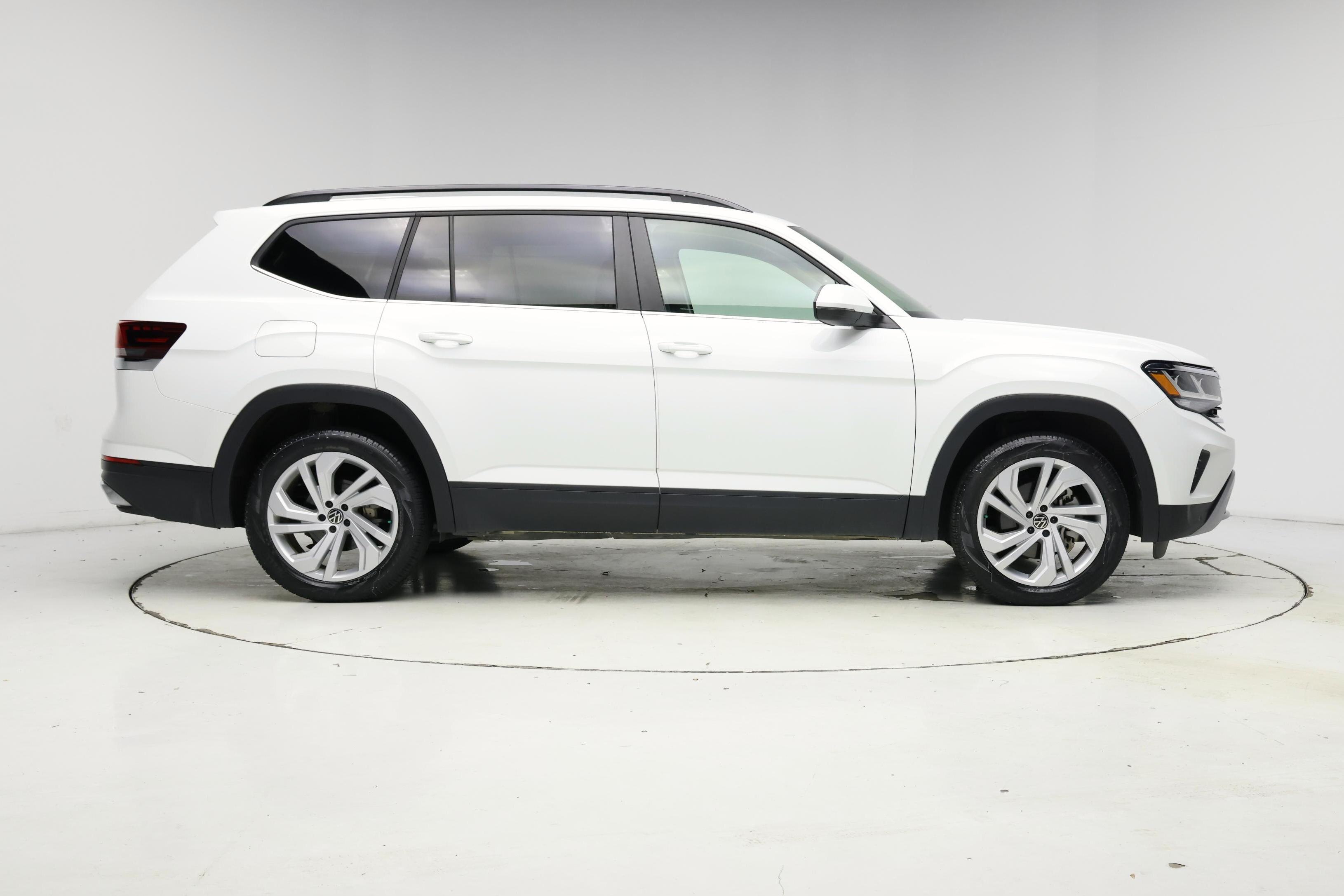 Thumbnail: 2022 Volkswagen Atlas - 7