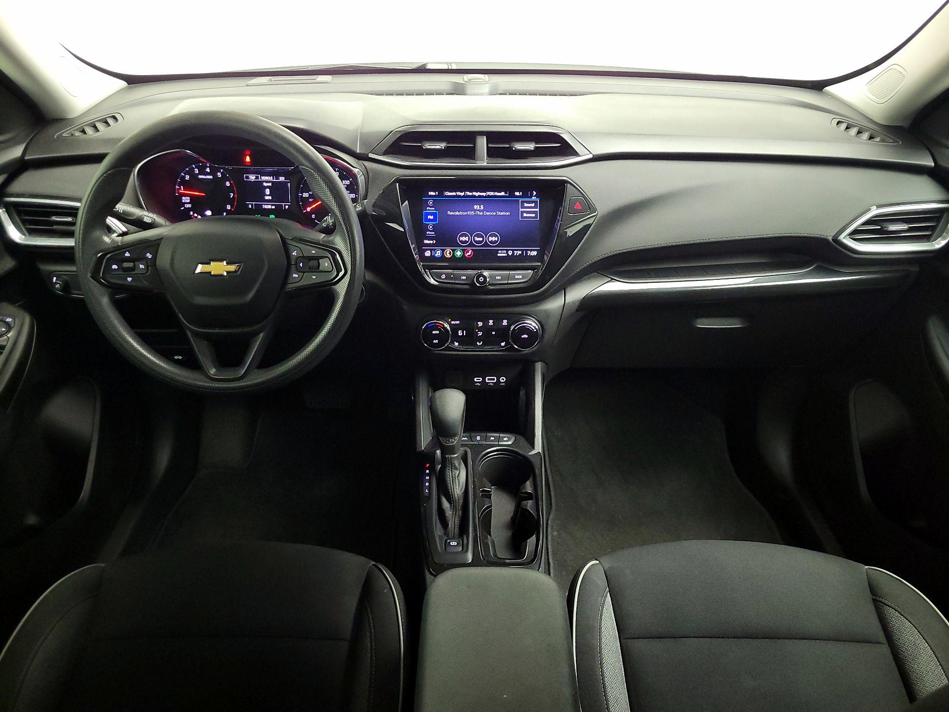 Thumbnail: 2023 Chevrolet TrailBlazer - 9