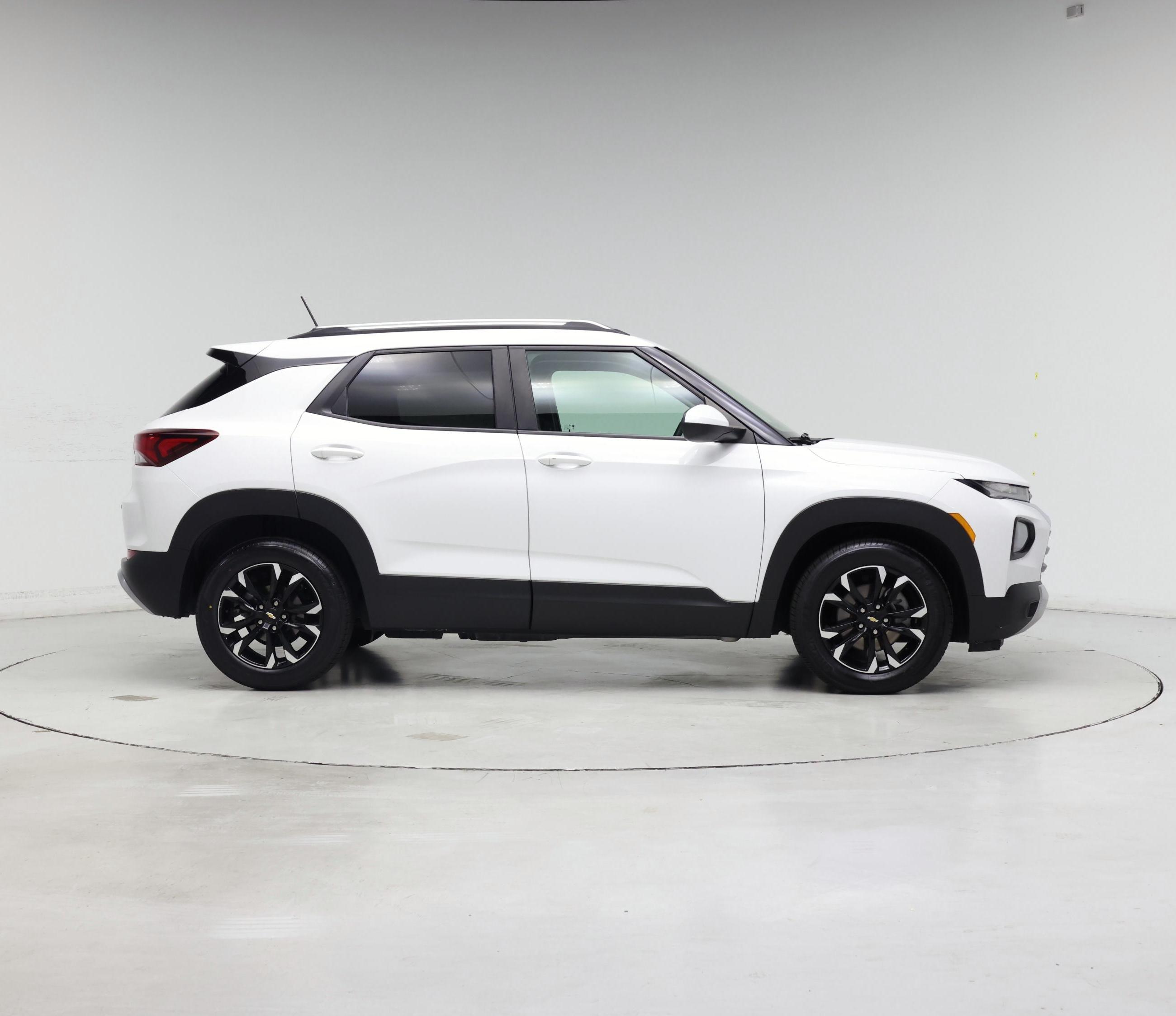 Thumbnail: 2023 Chevrolet TrailBlazer - 7