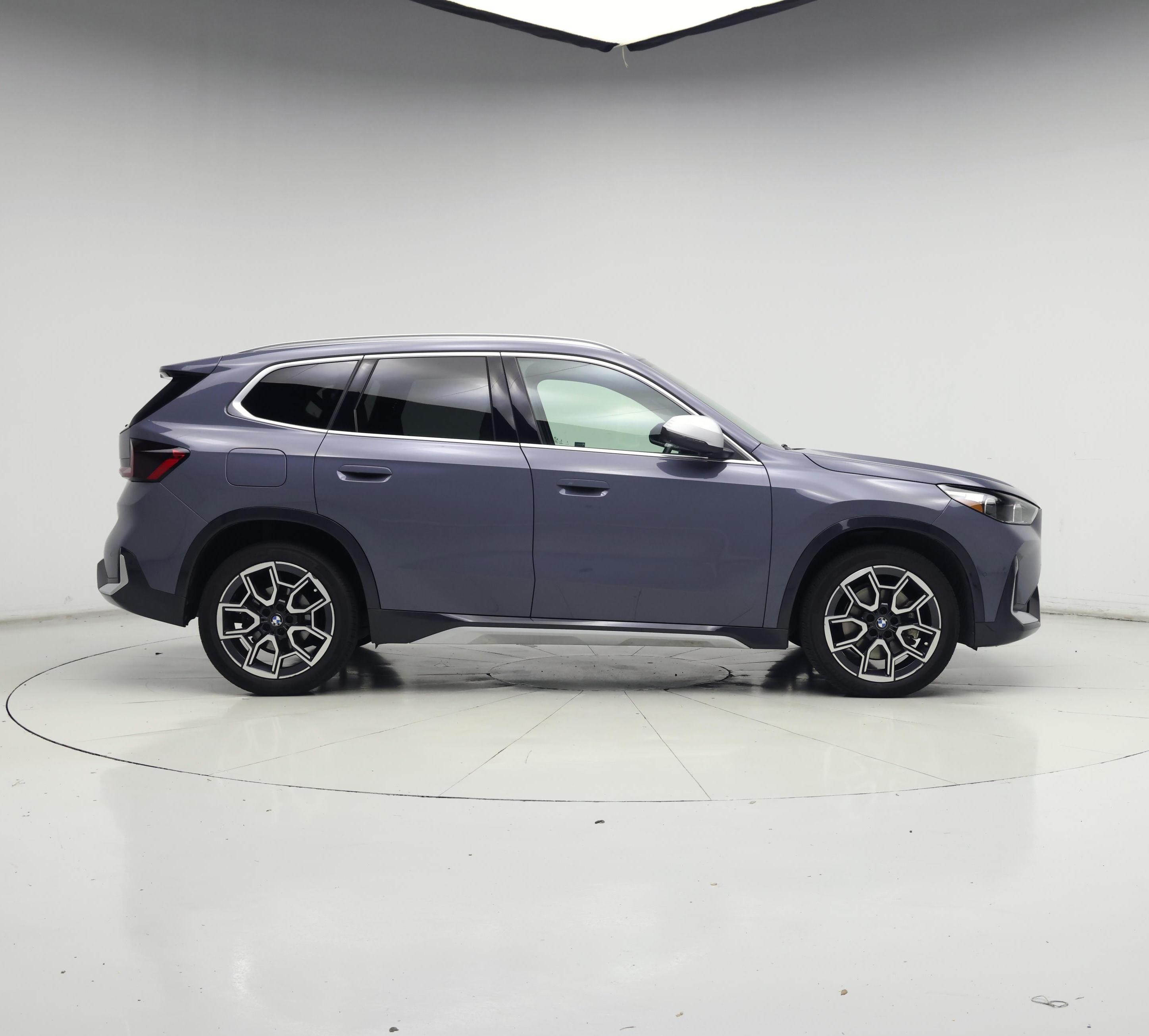 Thumbnail: 2023 BMW X1 - 7