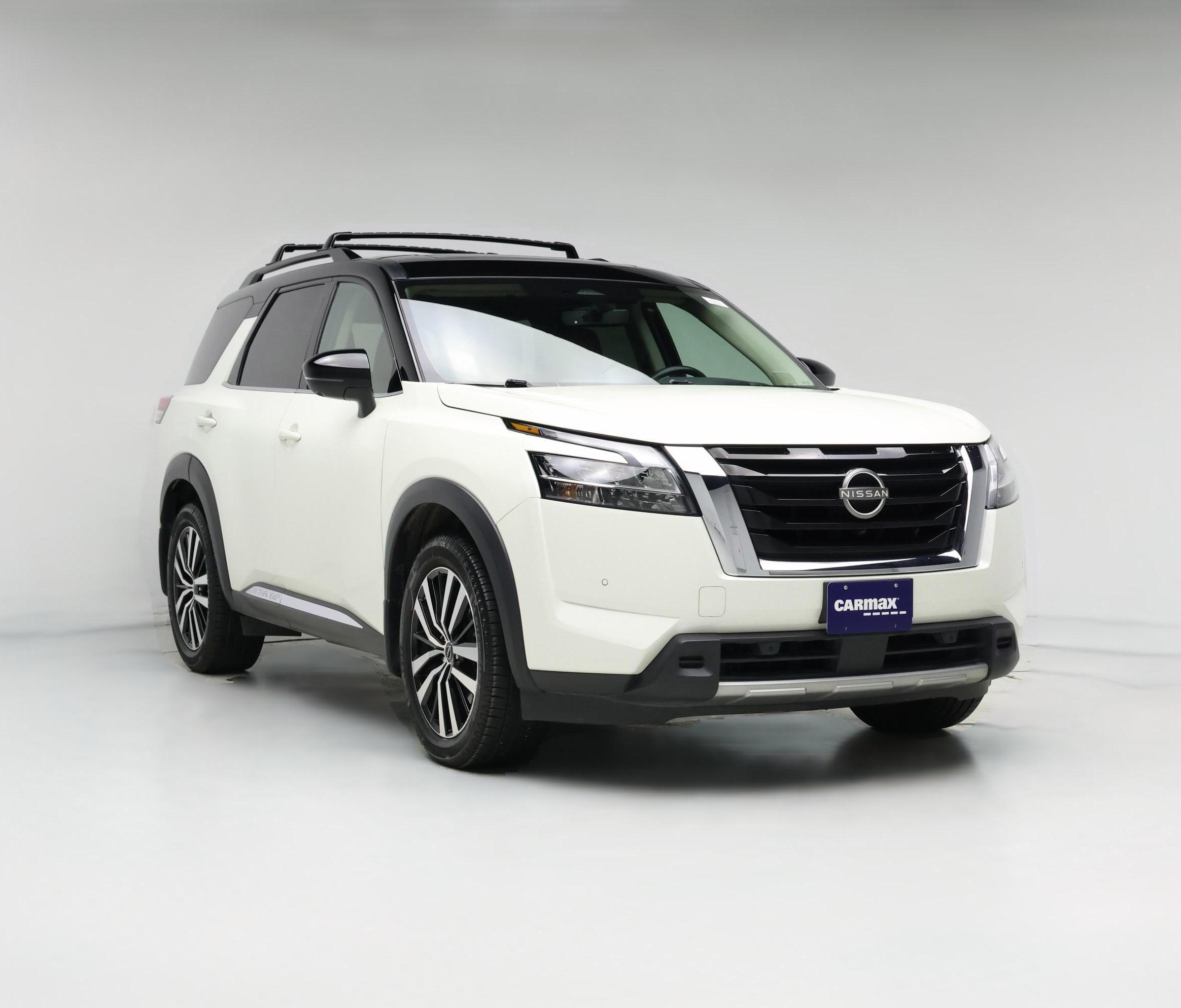 Thumbnail: 2023 Nissan Pathfinder - 1