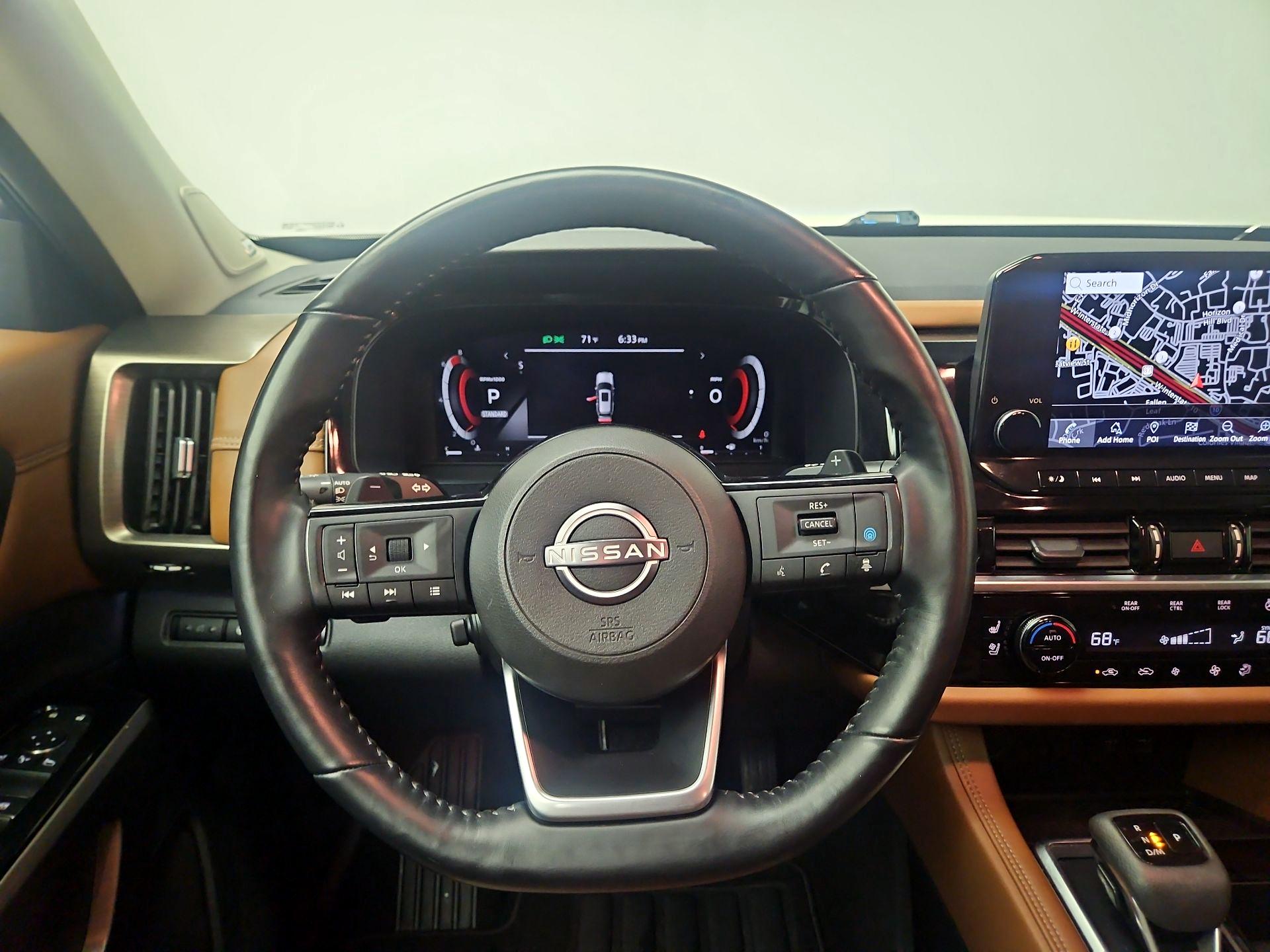 Thumbnail: 2023 Nissan Pathfinder - 10