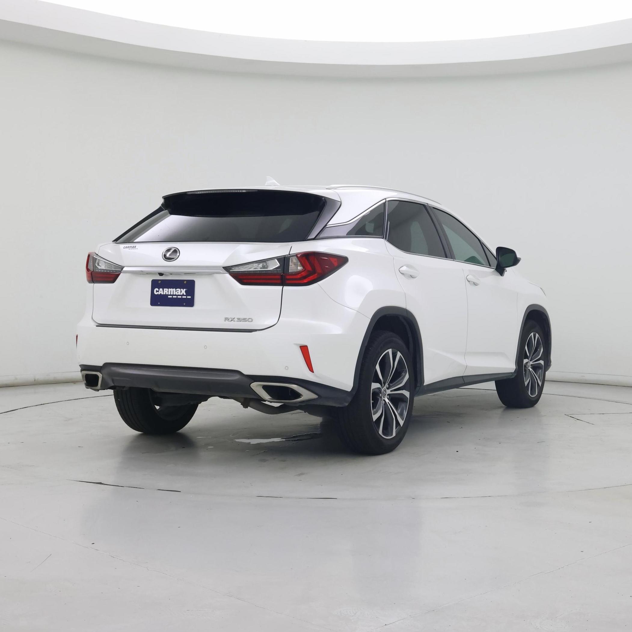Thumbnail: 2018 Lexus RX - 8