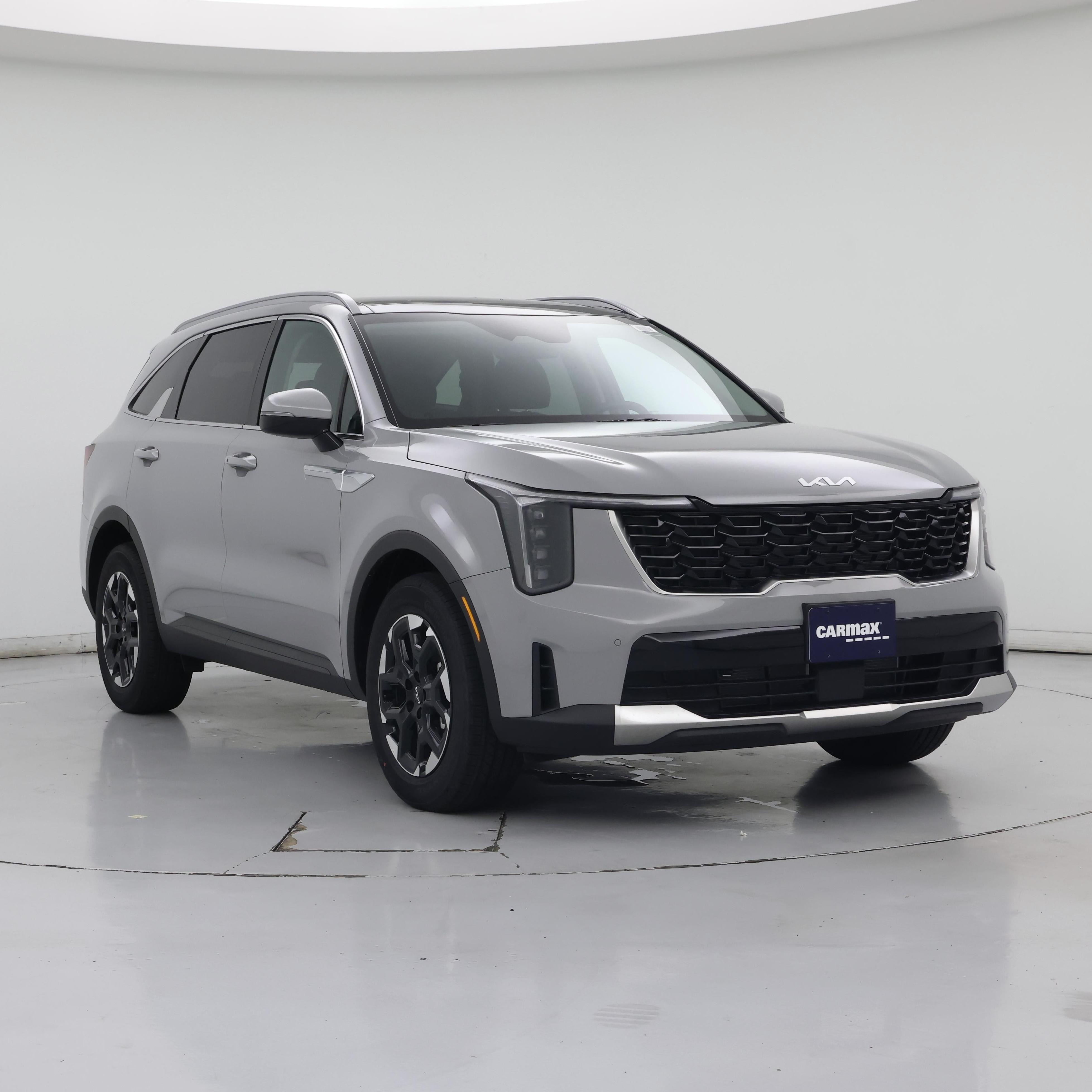 Gray 2026 Kia Sorento S FWD SUV / Crossover Front-Wheel Drive Automatic
