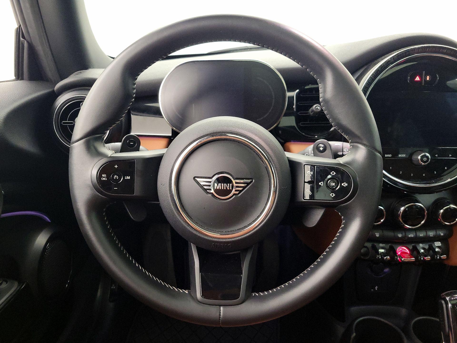 Thumbnail: 2023 MINI Cooper Hardtop - 10