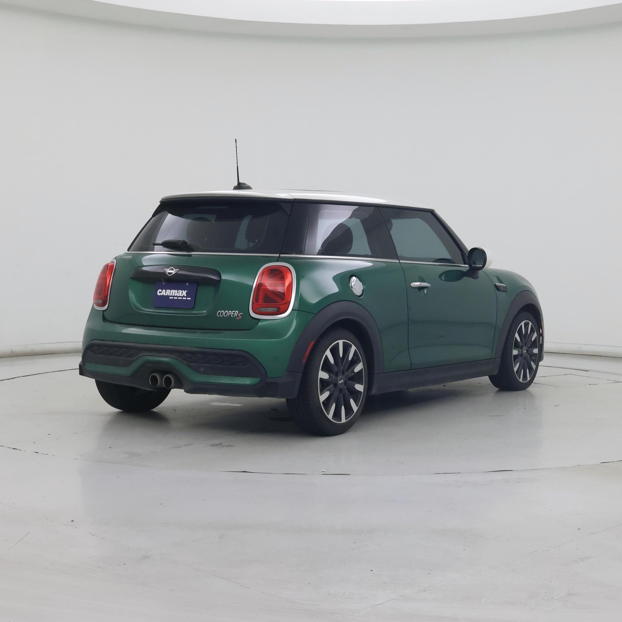 Thumbnail: 2023 MINI Cooper Hardtop - 8