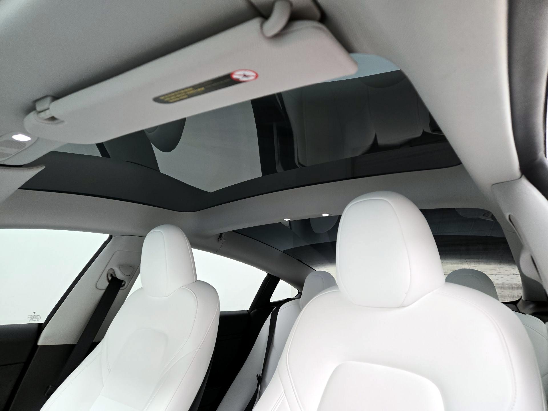 Thumbnail: 2023 Tesla Model 3 - 19