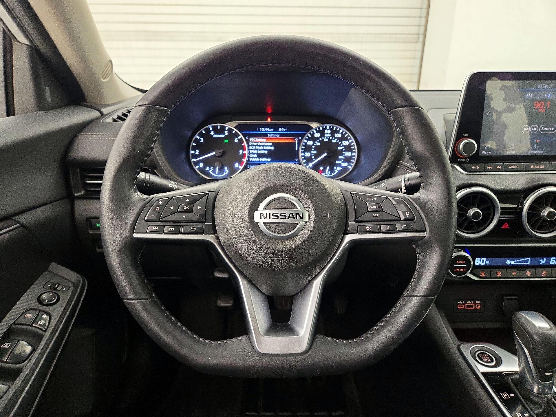 Thumbnail: 2020 Nissan Sentra - 10