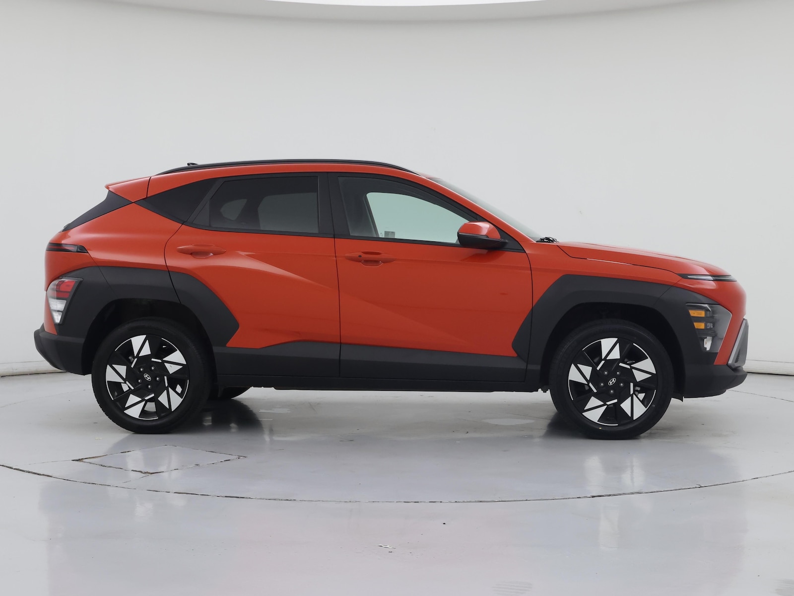 2025 Hyundai Kona SEL - Photo 8