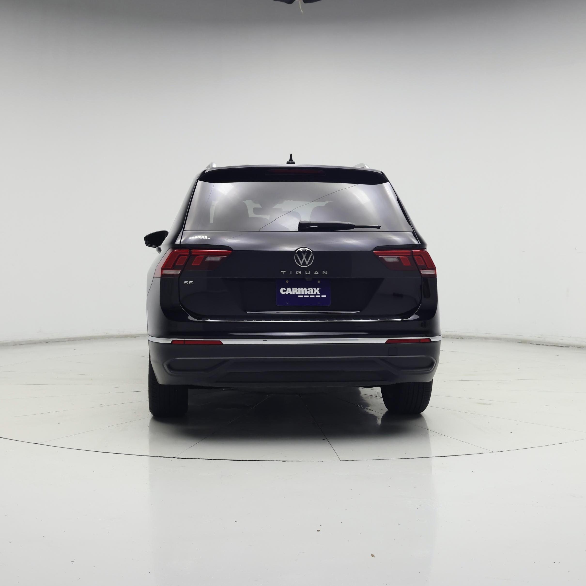 Thumbnail: 2024 Volkswagen Tiguan - 6
