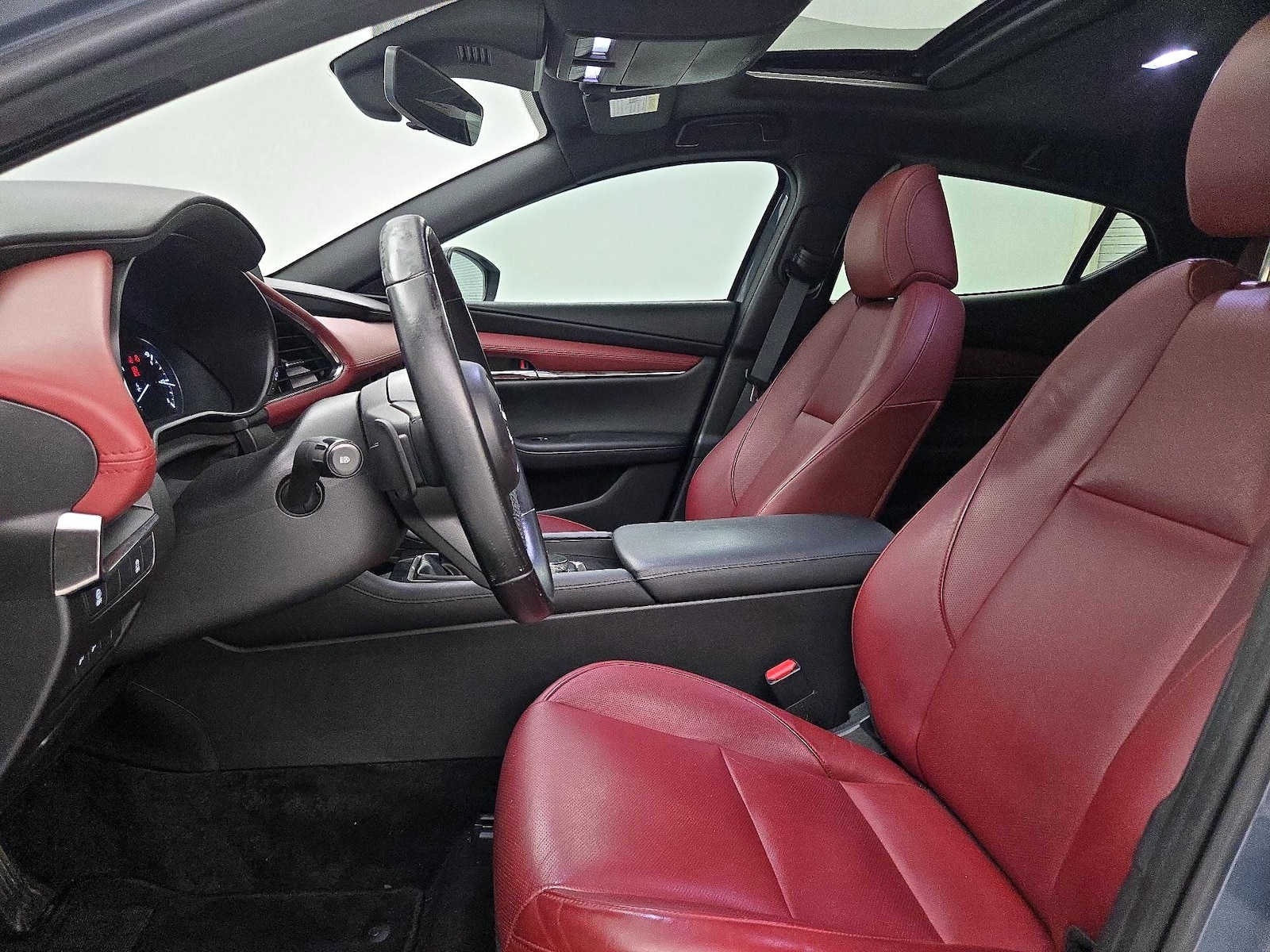 2022 Mazda Mazda3 Premium - Photo 12