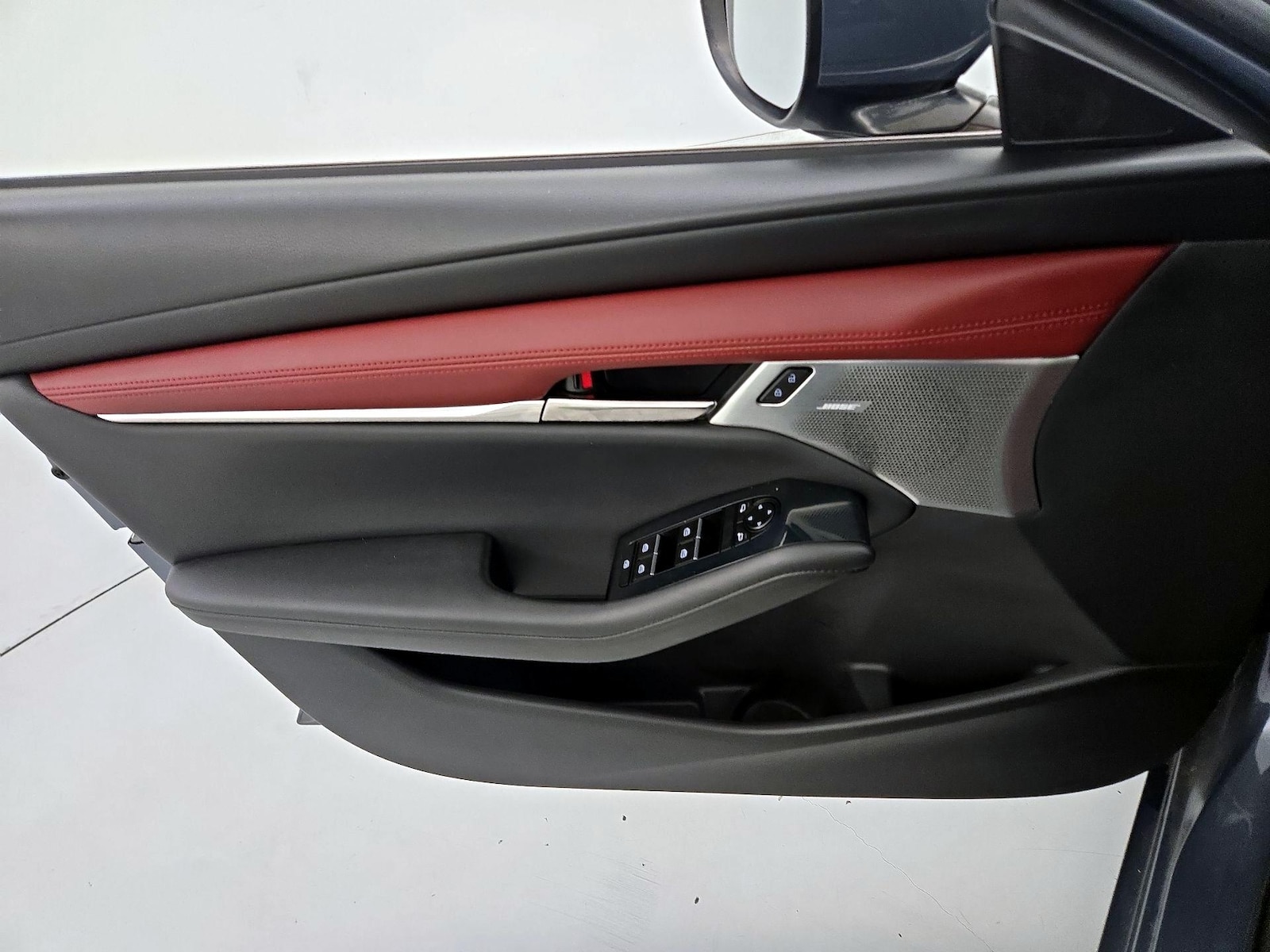 2022 Mazda Mazda3 Premium - Photo 13