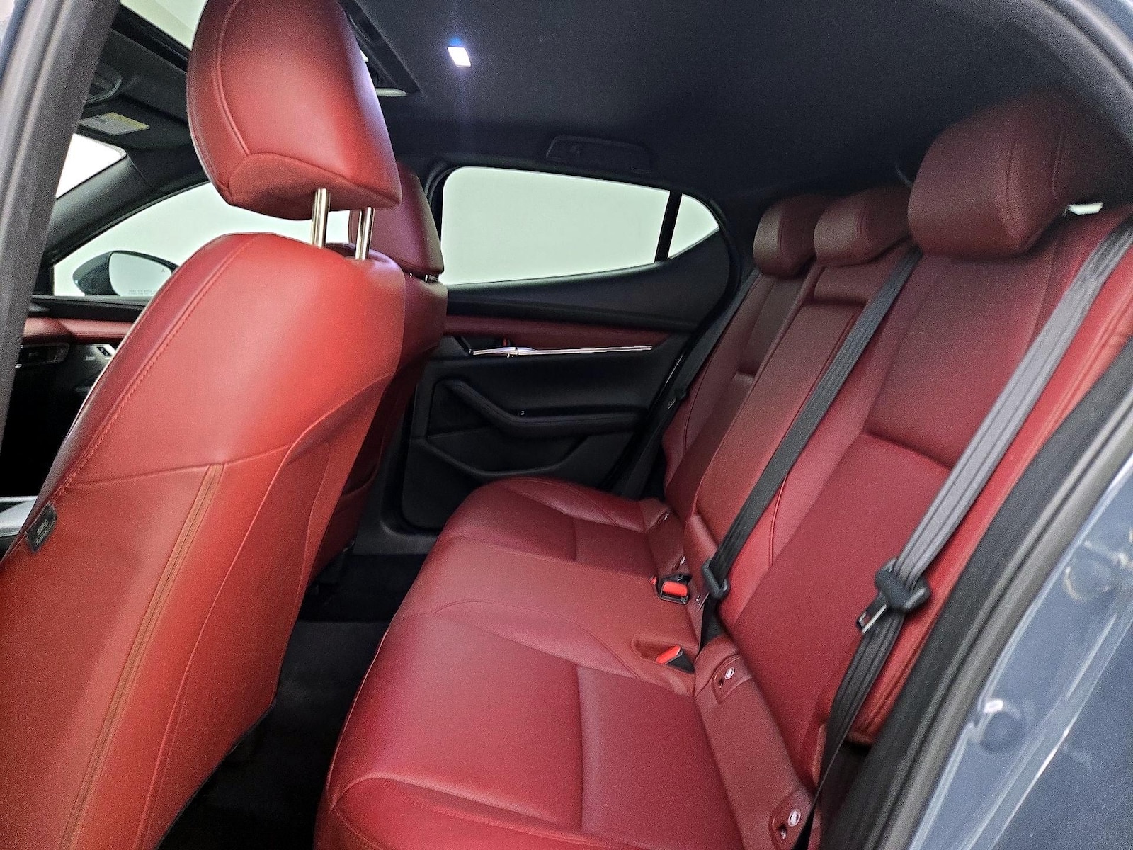 2022 Mazda Mazda3 Premium - Photo 22