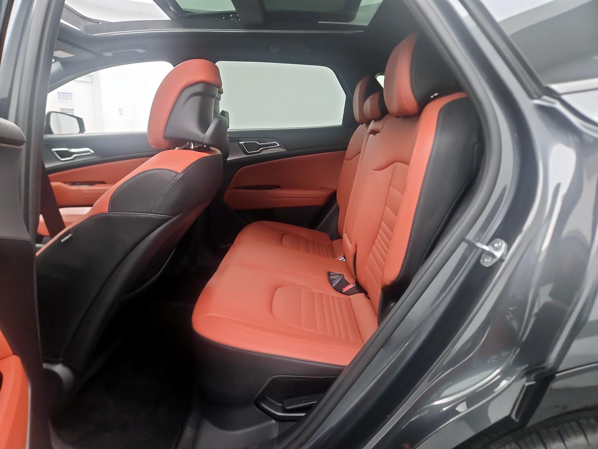 Thumbnail: 2023 Kia Sportage - 19
