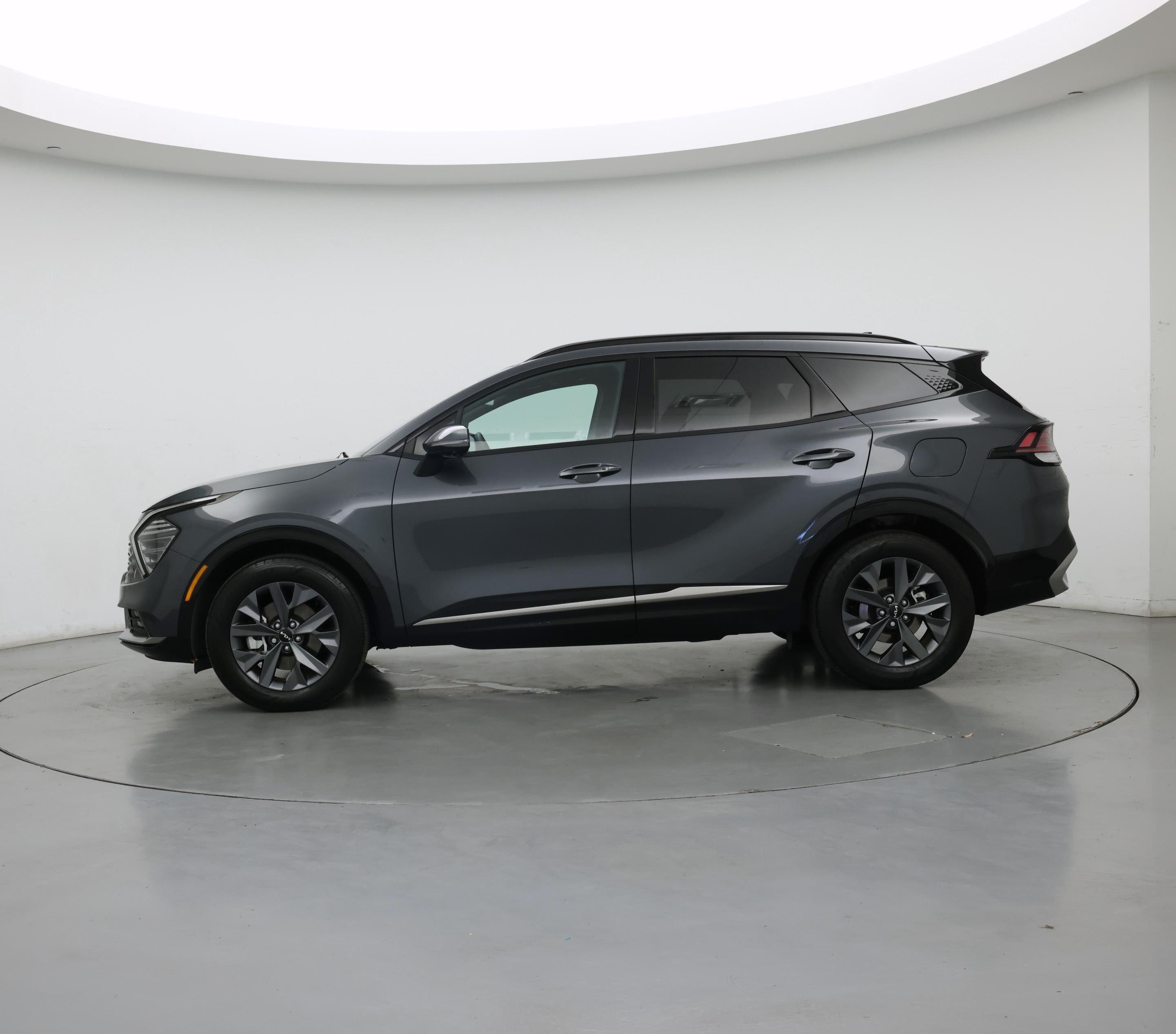Thumbnail: 2023 Kia Sportage - 3