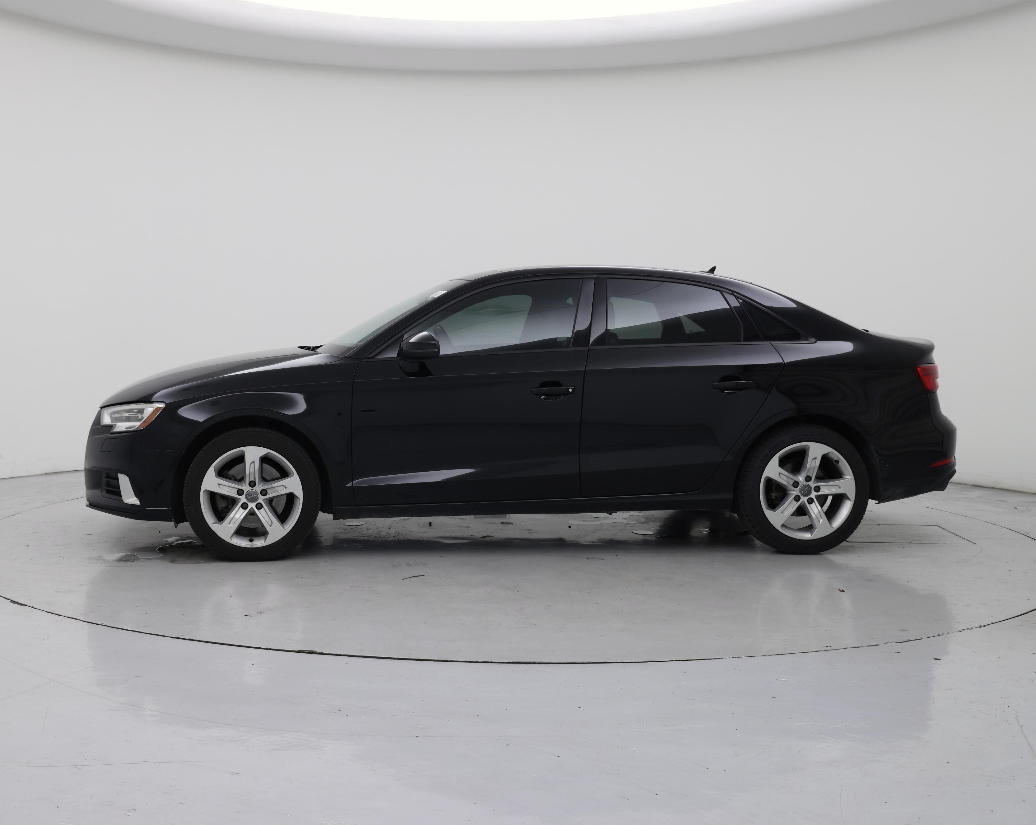 Thumbnail: 2017 Audi A3 - 3