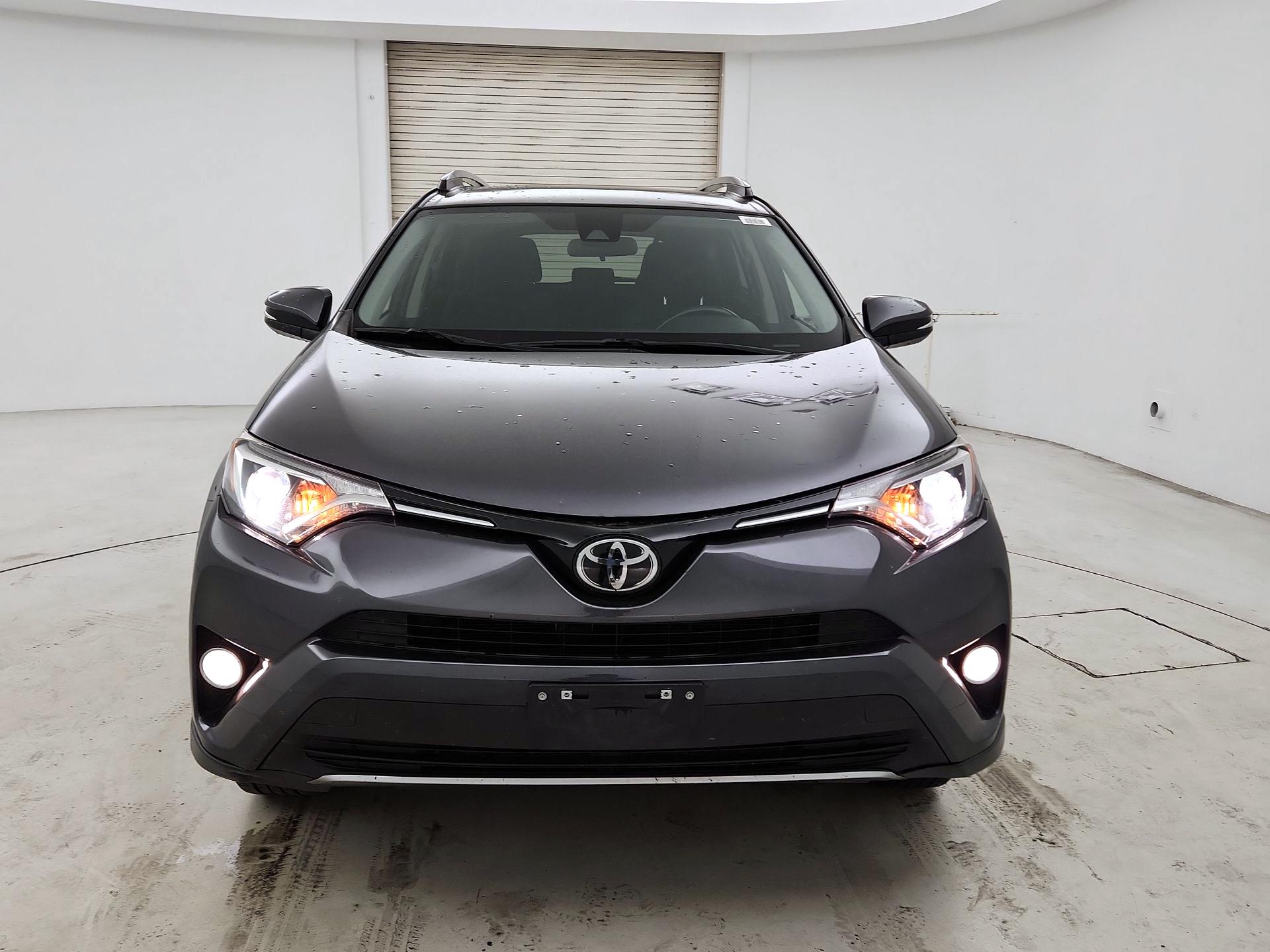 Thumbnail: 2017 Toyota RAV4 - 2