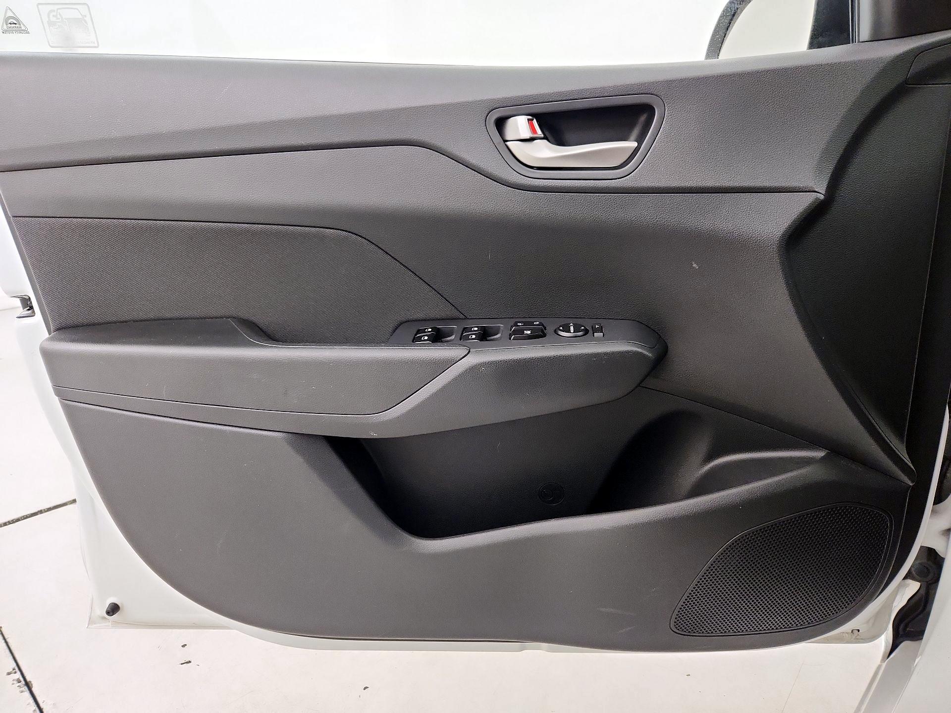 Thumbnail: 2020 Hyundai Accent - 12
