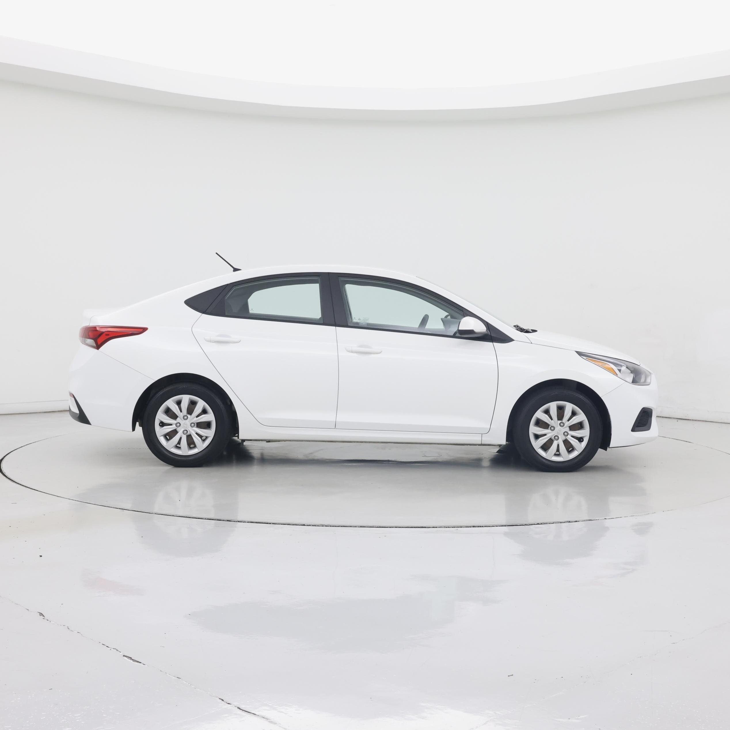 Thumbnail: 2020 Hyundai Accent - 7